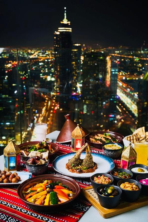 360 Downtown Luxury Apt- Infinity Pool Burj View Dubai