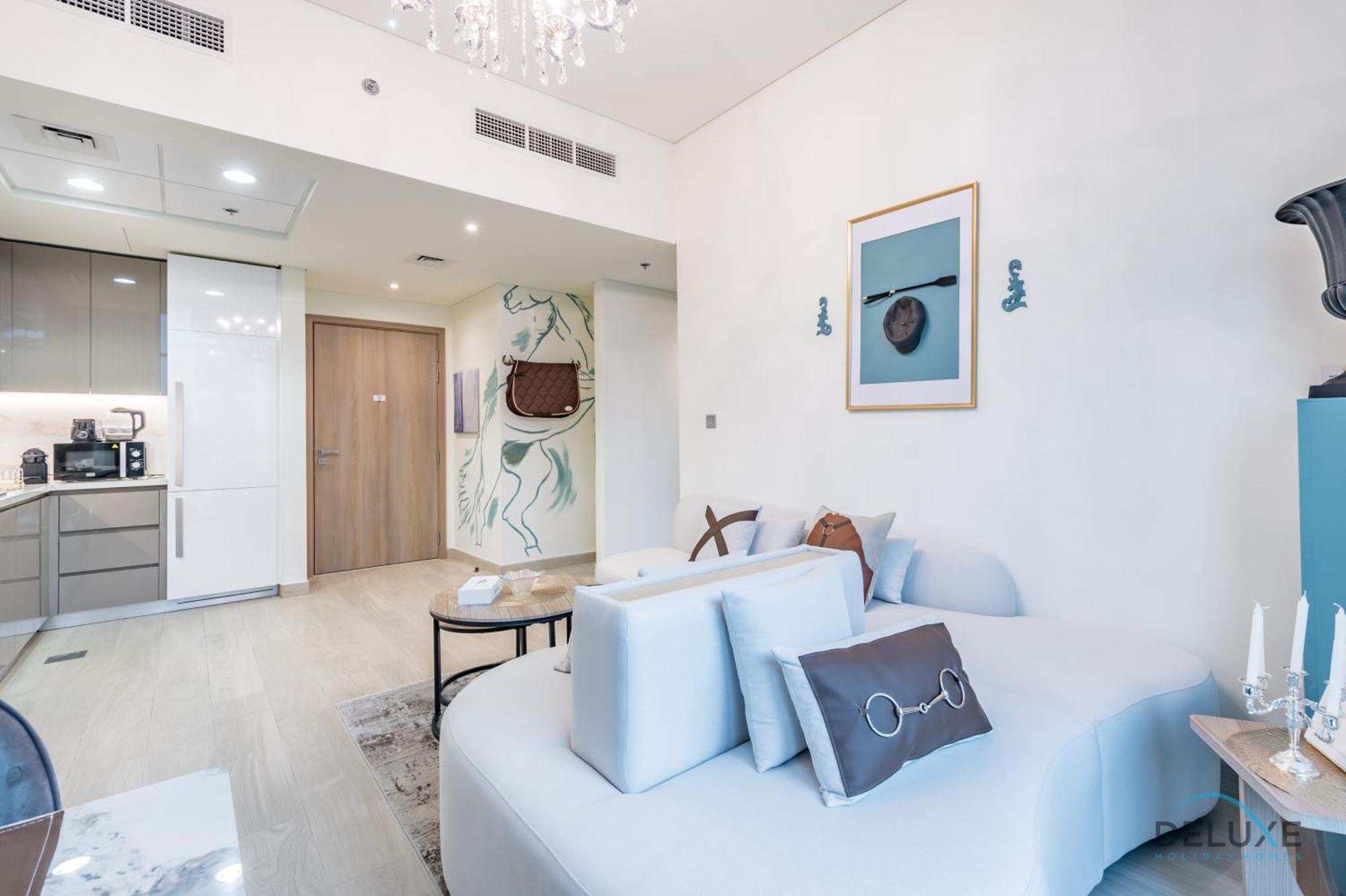 Charming 1br In Azizi Riviera 30, Al Merkadh By Deluxe Homes