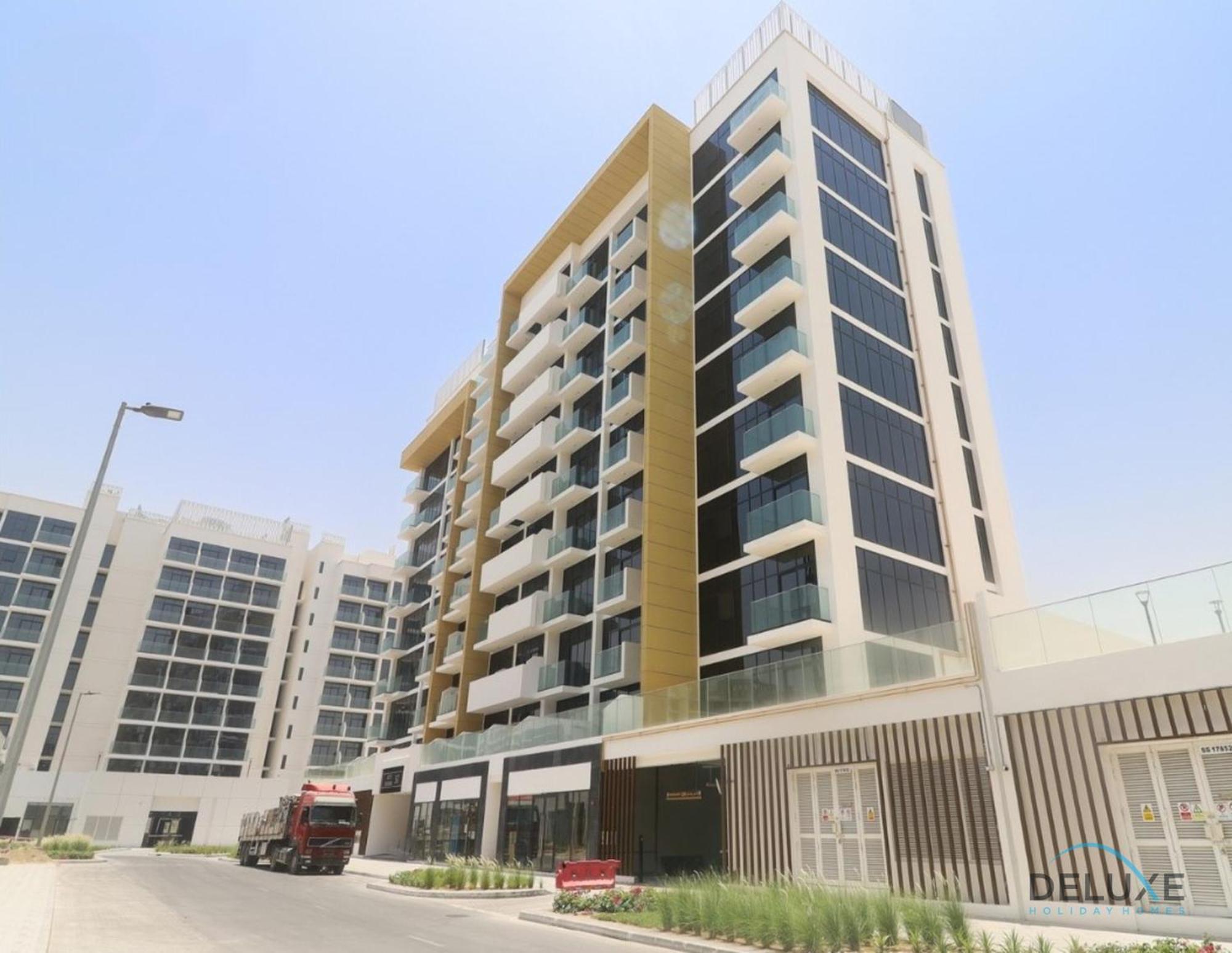 Apartment Charming 1br In Azizi Riviera 30, Al Merkadh By Deluxe Homes
