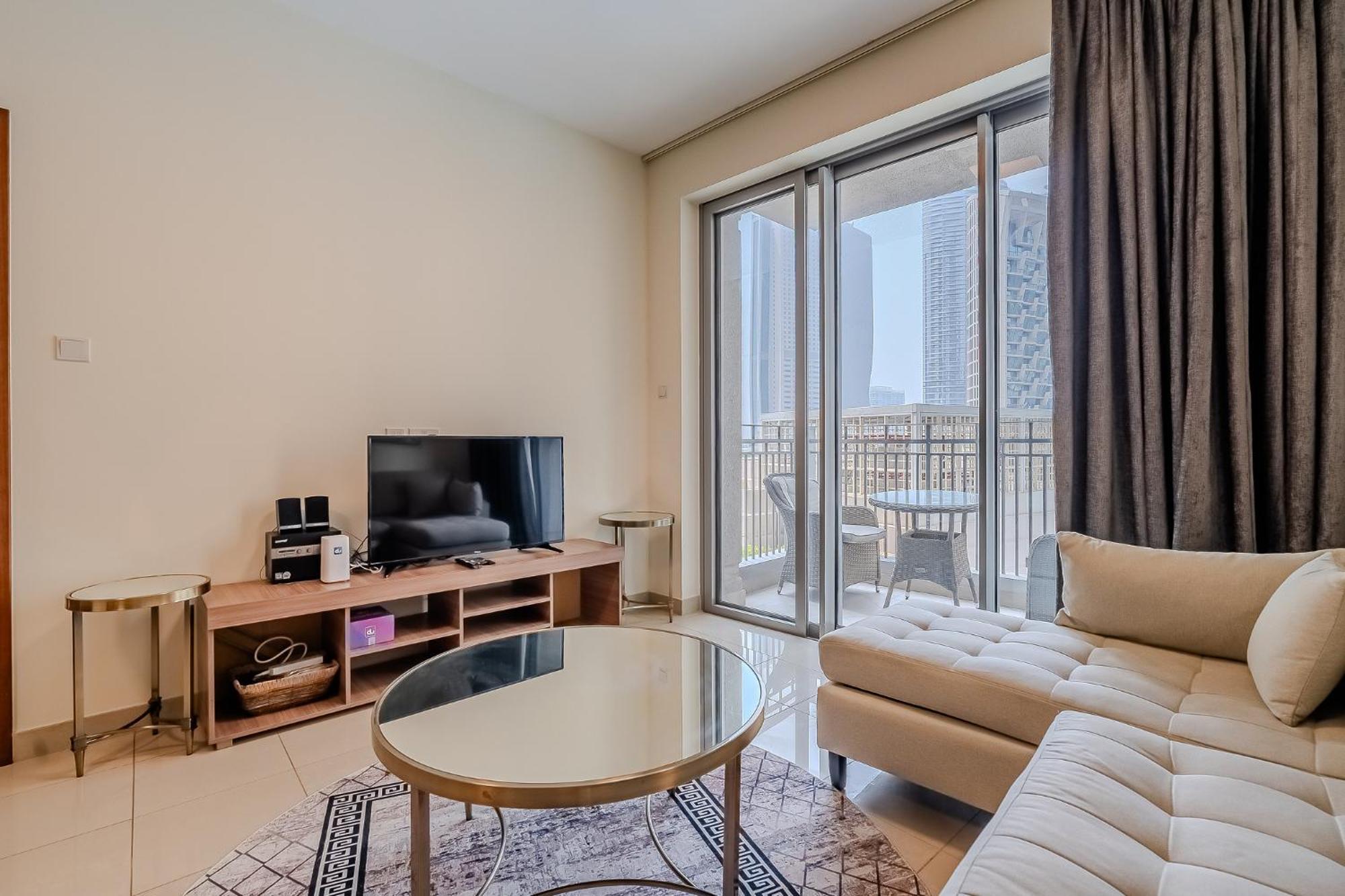 Apartment Spacious 1bdr I Standpoint Tower I Downtown *