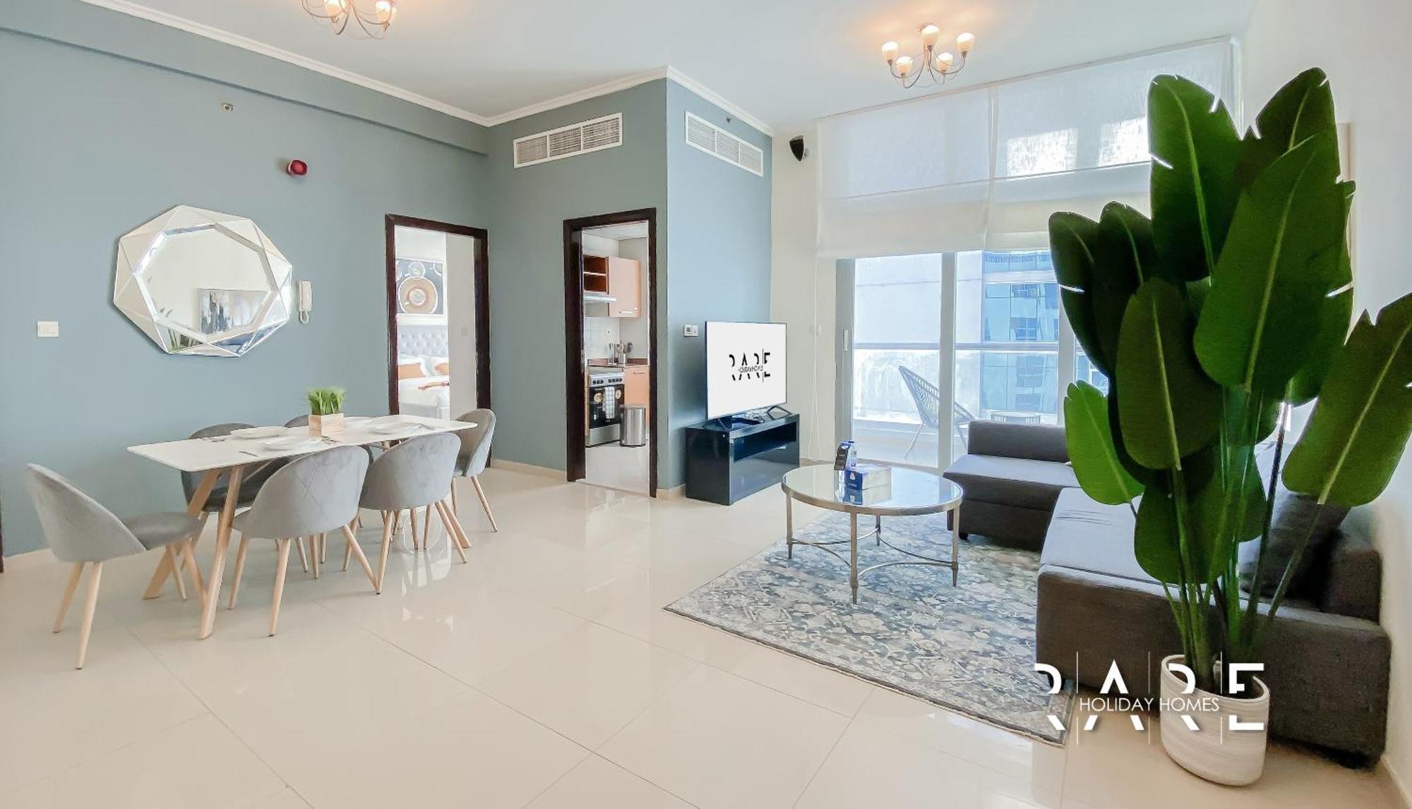 Rare Homes - Near Bluewaters Island - Dec Tower 1 - Marina - R2008 * Dubai