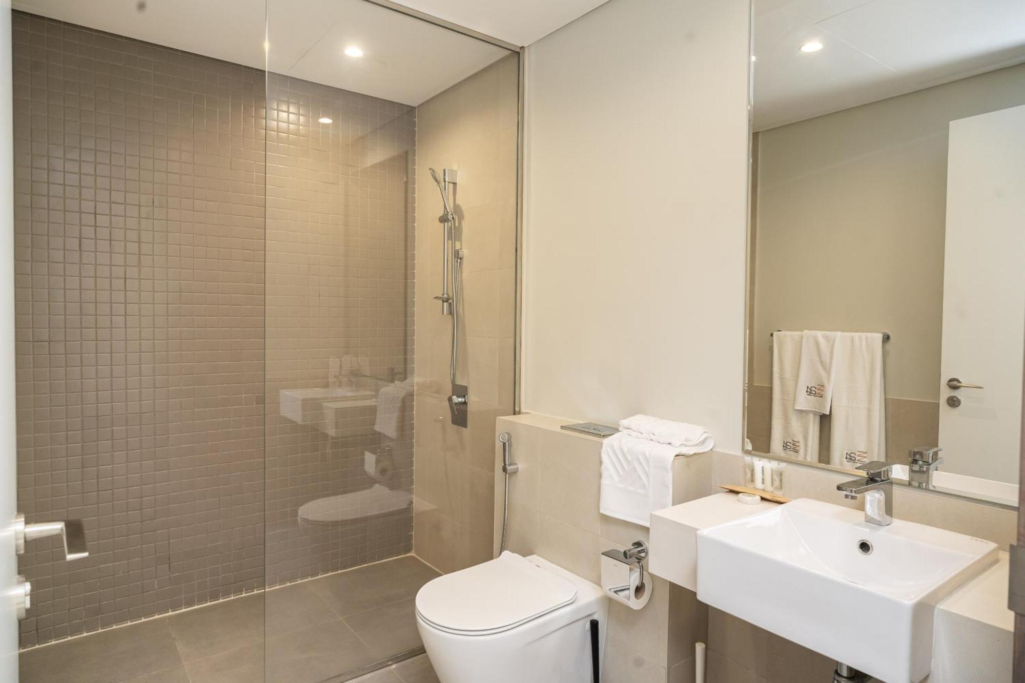 Escape24 Luxury 2br 1 East Tower Zabeel Opposite Zabeel Park Gate Dubai