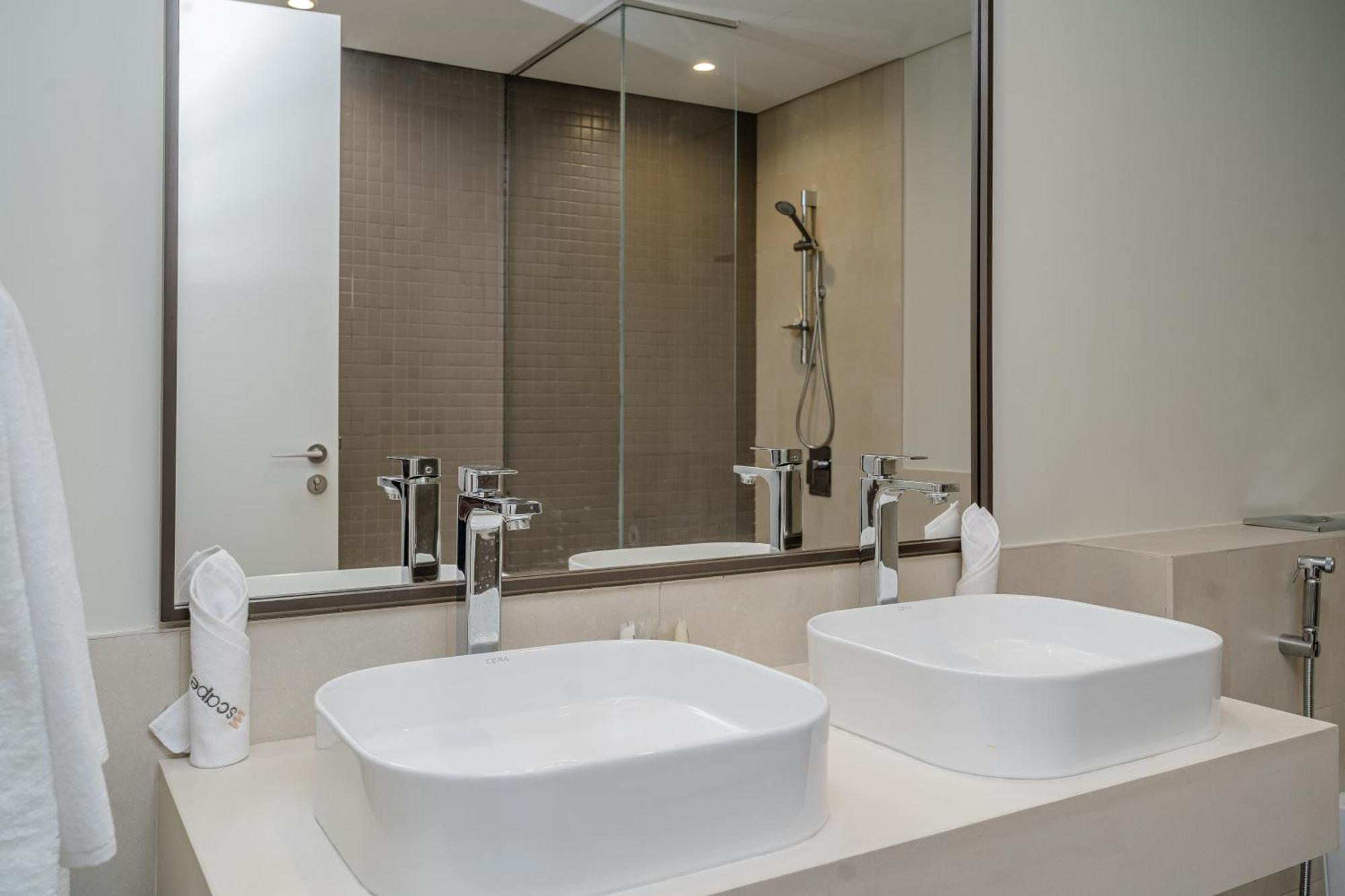 Apartment Escape24 Luxury 2br 1 East Tower Zabeel Opposite Zabeel Park Gate