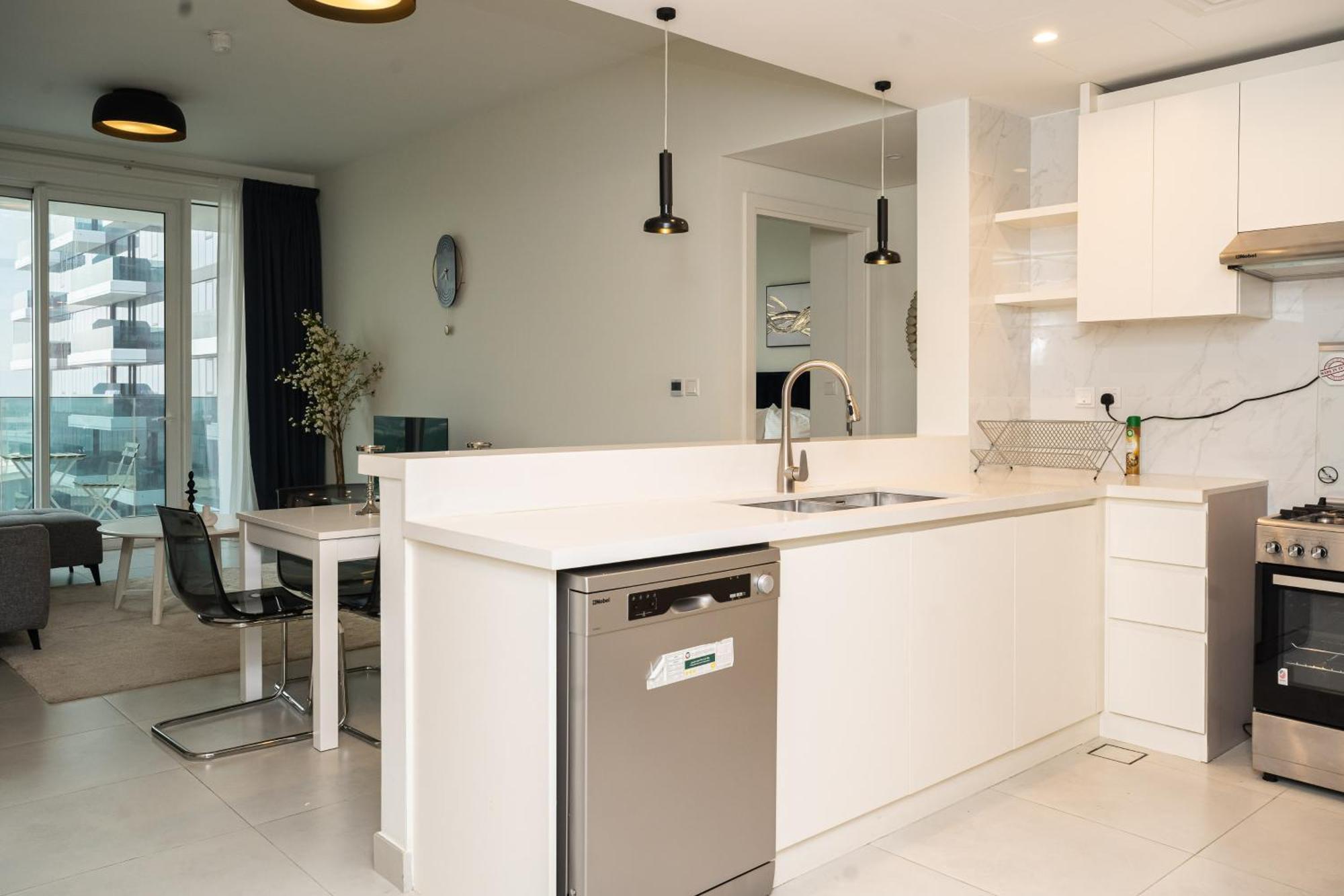 Escape24 Luxury 2br 1 East Tower Zabeel Opposite Zabeel Park Gate *