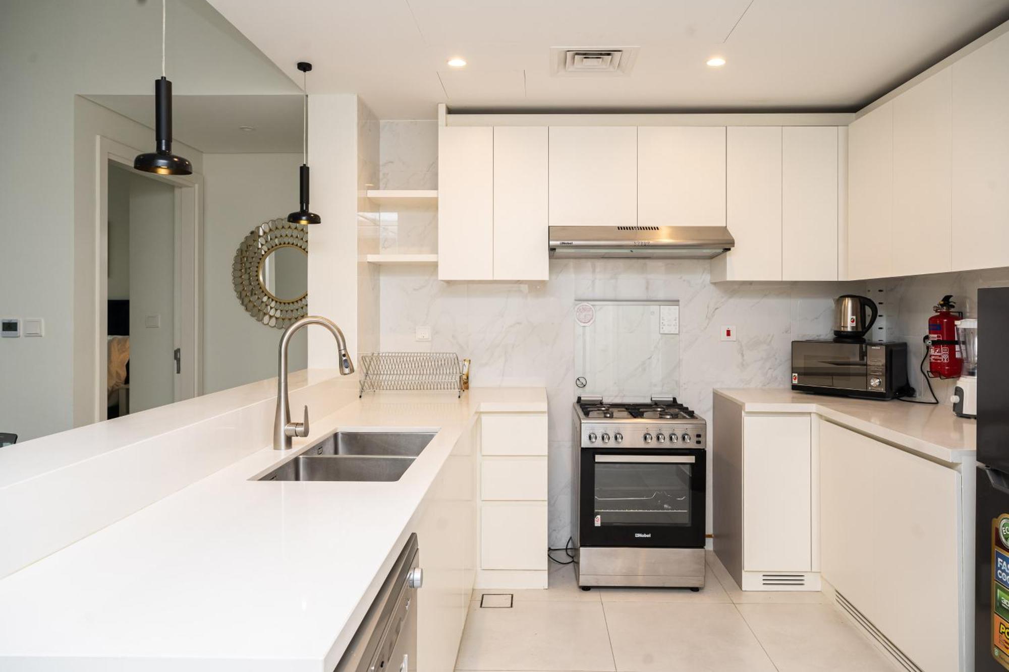 Escape24 Luxury 2br 1 East Tower Zabeel Opposite Zabeel Park Gate Dubai