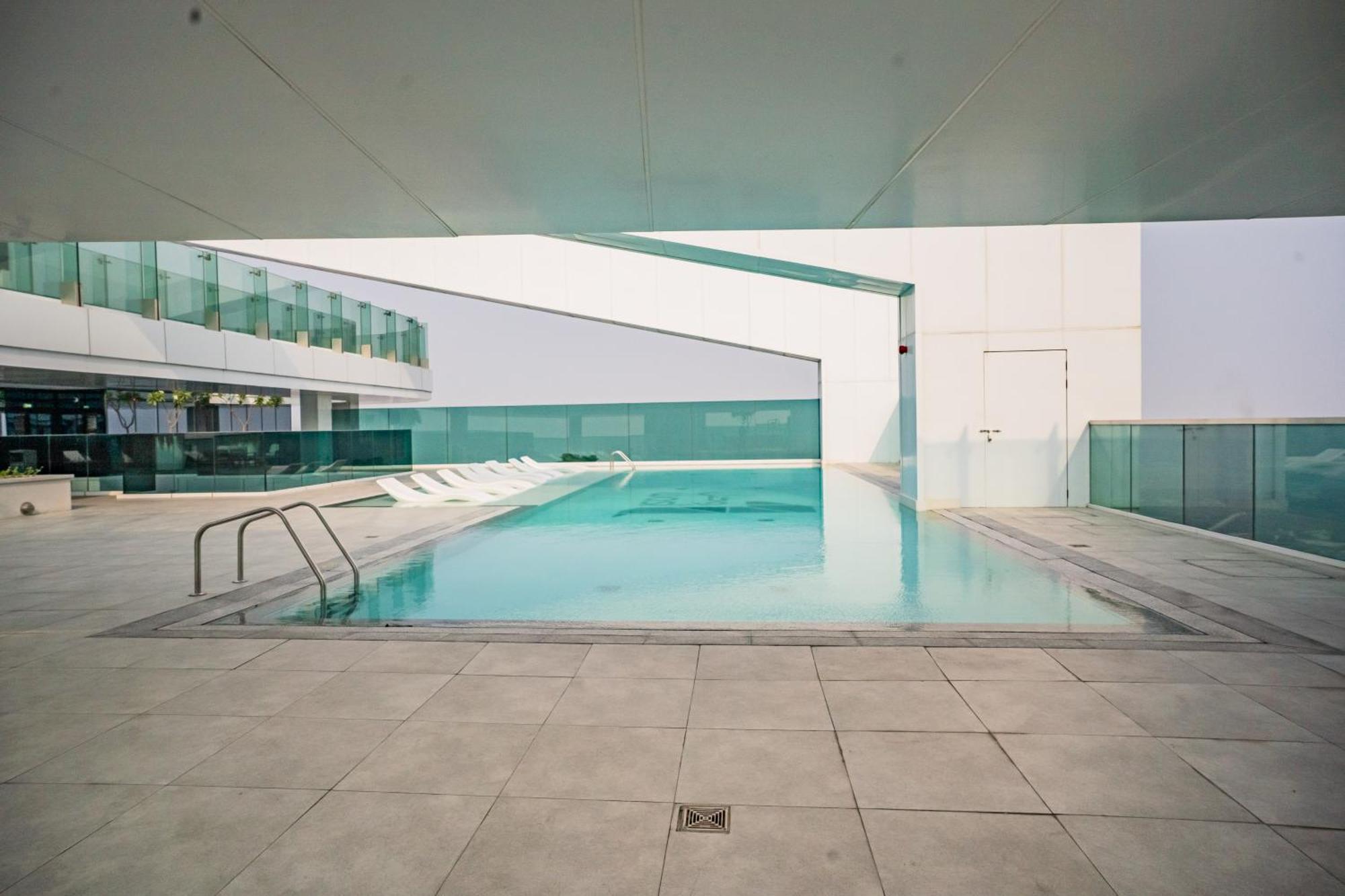 Apartment Escape24 Luxury 2br 1 East Tower Zabeel Opposite Zabeel Park Gate *