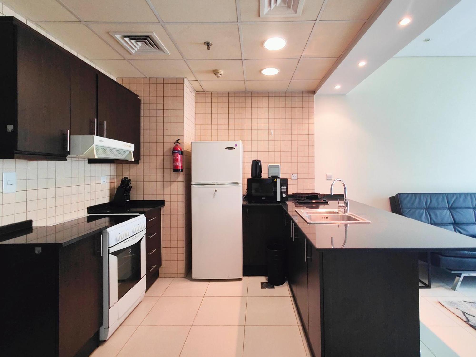 One Bedroom At Royal Oceanic Jbr By Al Sarya Apartment