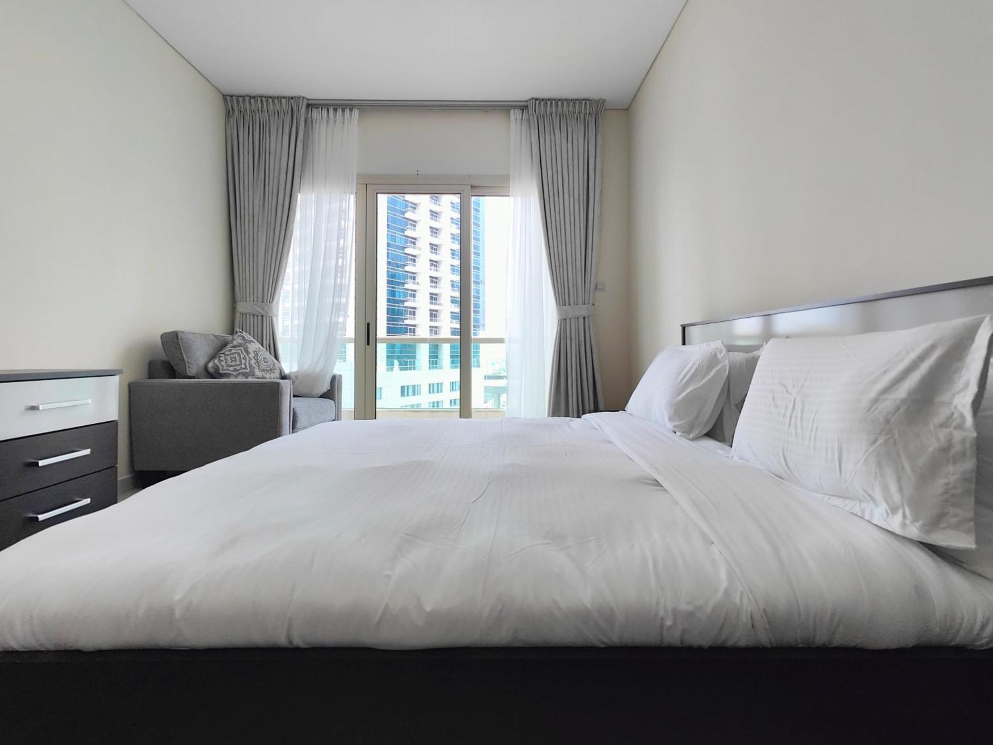 Apartment One Bedroom At Royal Oceanic Jbr By Al Sarya