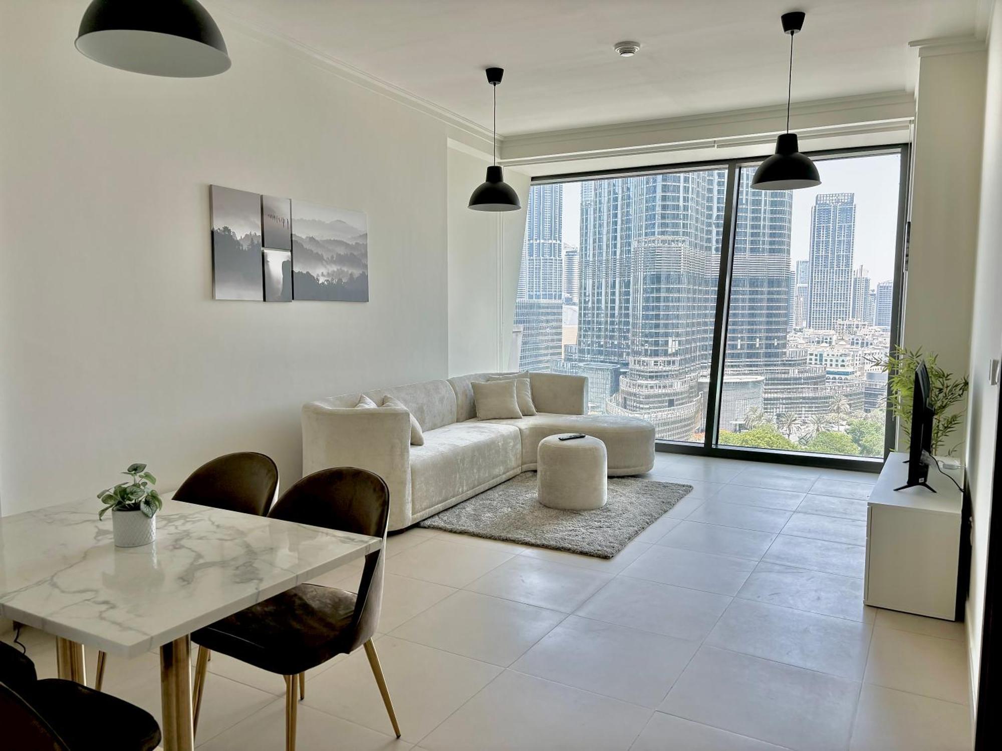 Stunning Burj Khalifa & Fountain View - Mall Access, Burj Vista Downtown *