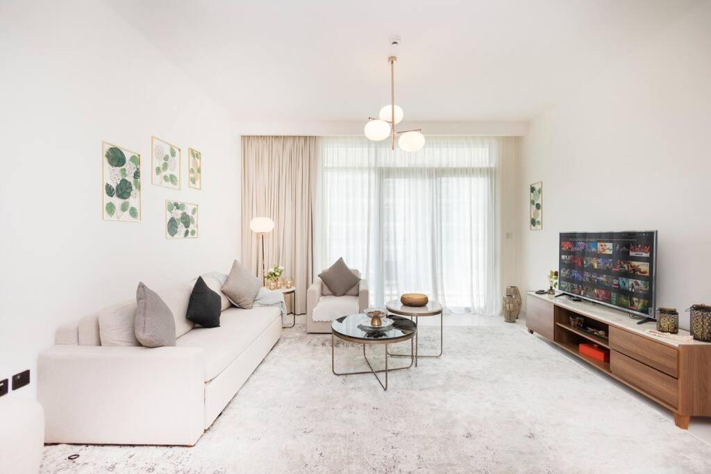 Cozy 1br At Marina Vista Offering Marina&sea Views 1204 * Dubai
