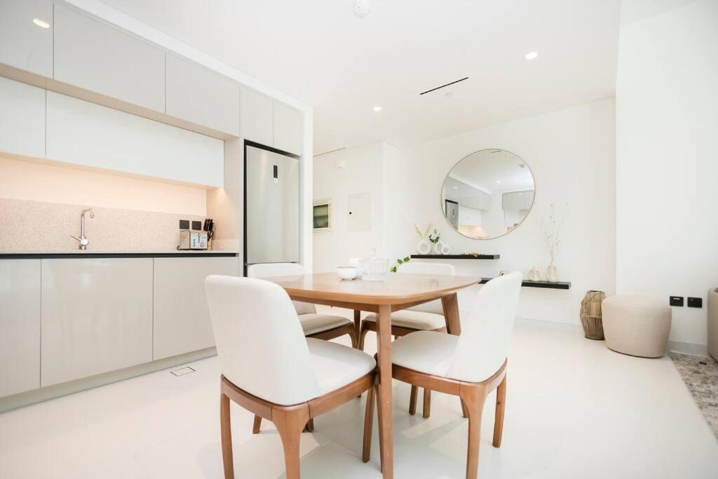 Cozy 1br At Marina Vista Offering Marina&sea Views 1204 * Dubai