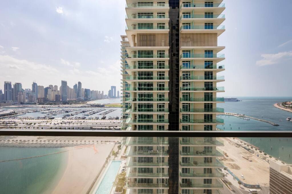 Cozy 1br At Marina Vista Offering Marina&sea Views 1204 Dubai