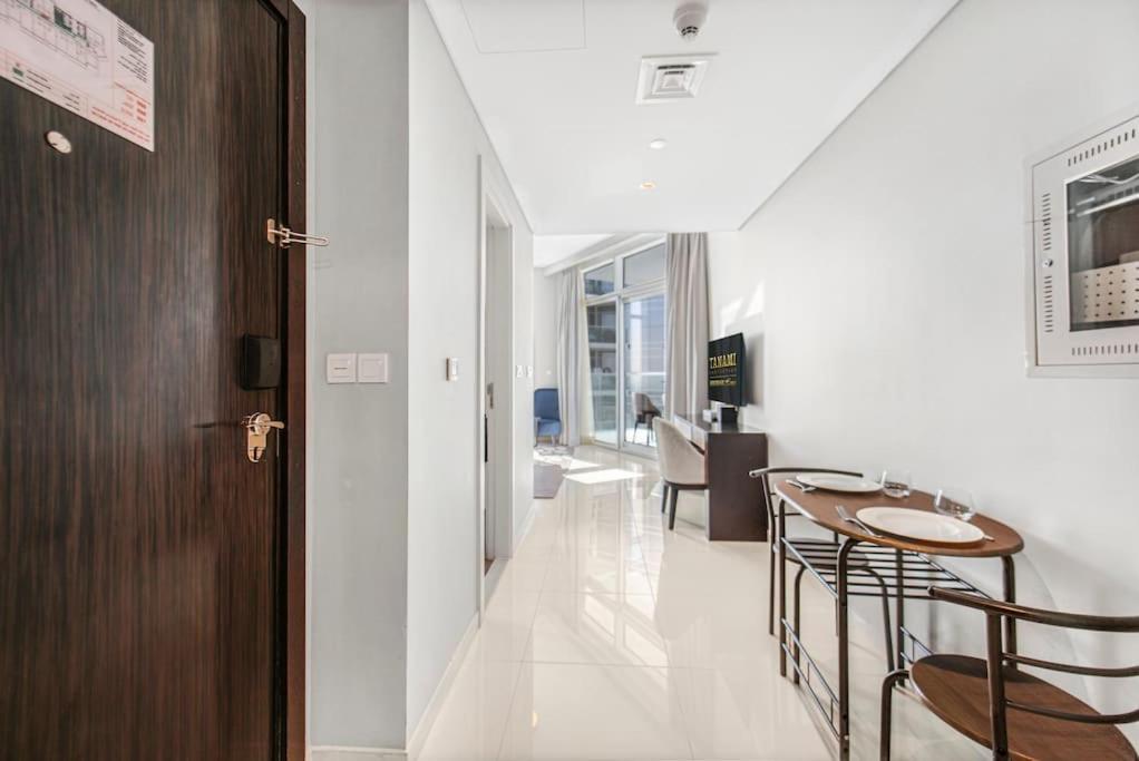 Tranquil With Golf View * Dubai