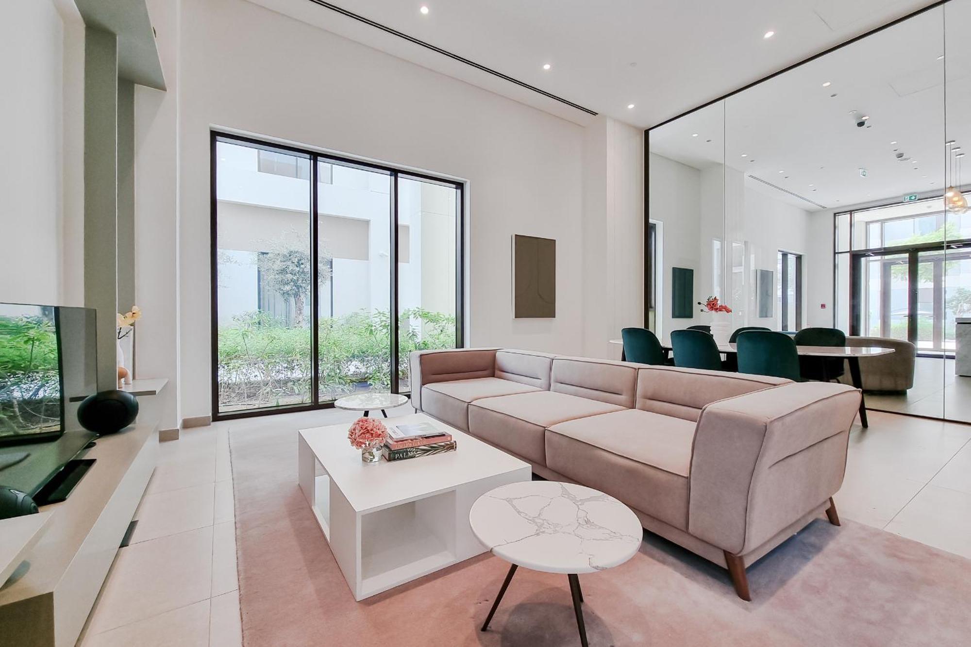 Apartment Modern & Relaxing One Bedroom Dubai