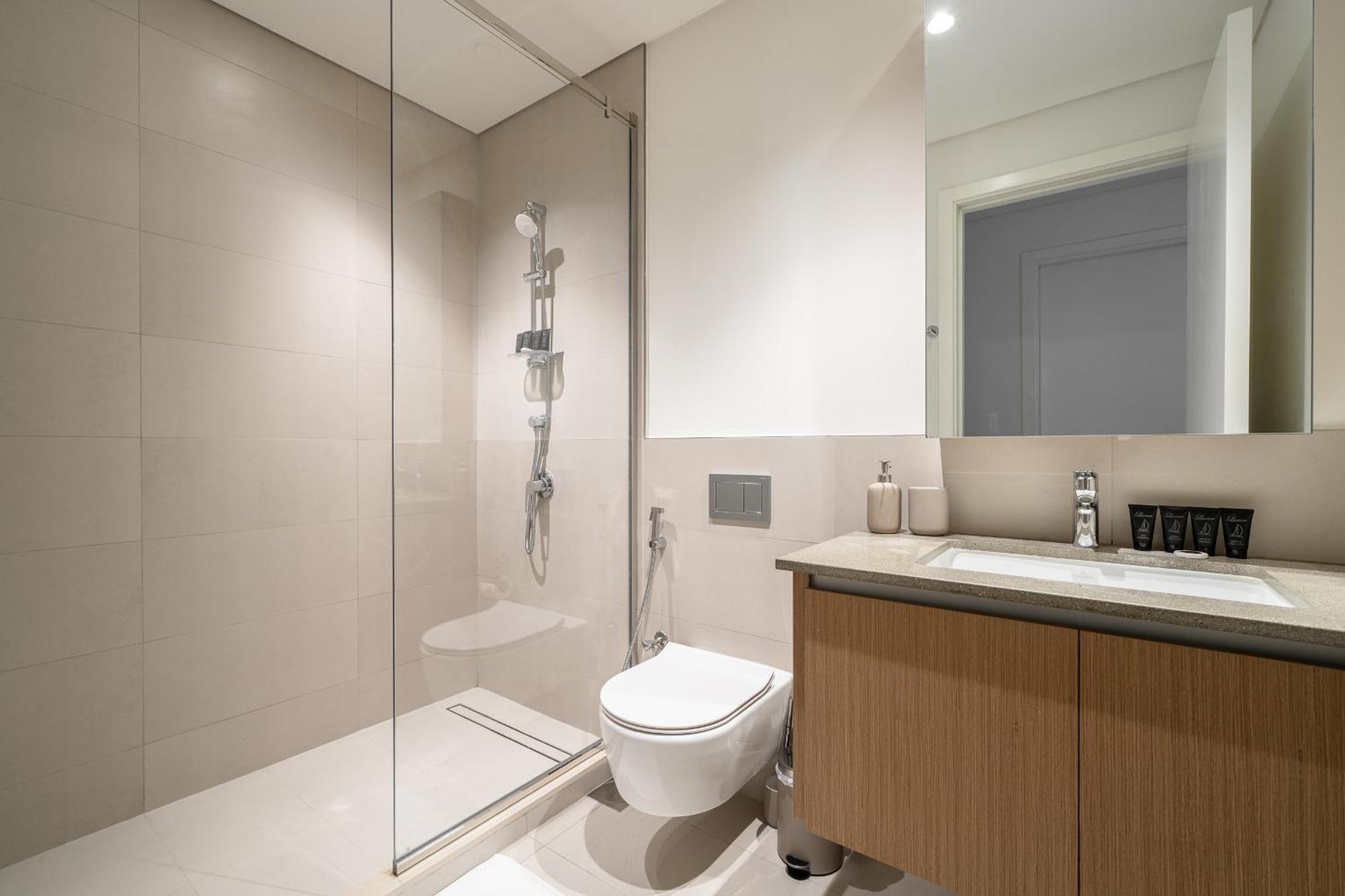 Modern & Relaxing One Bedroom Apartment
