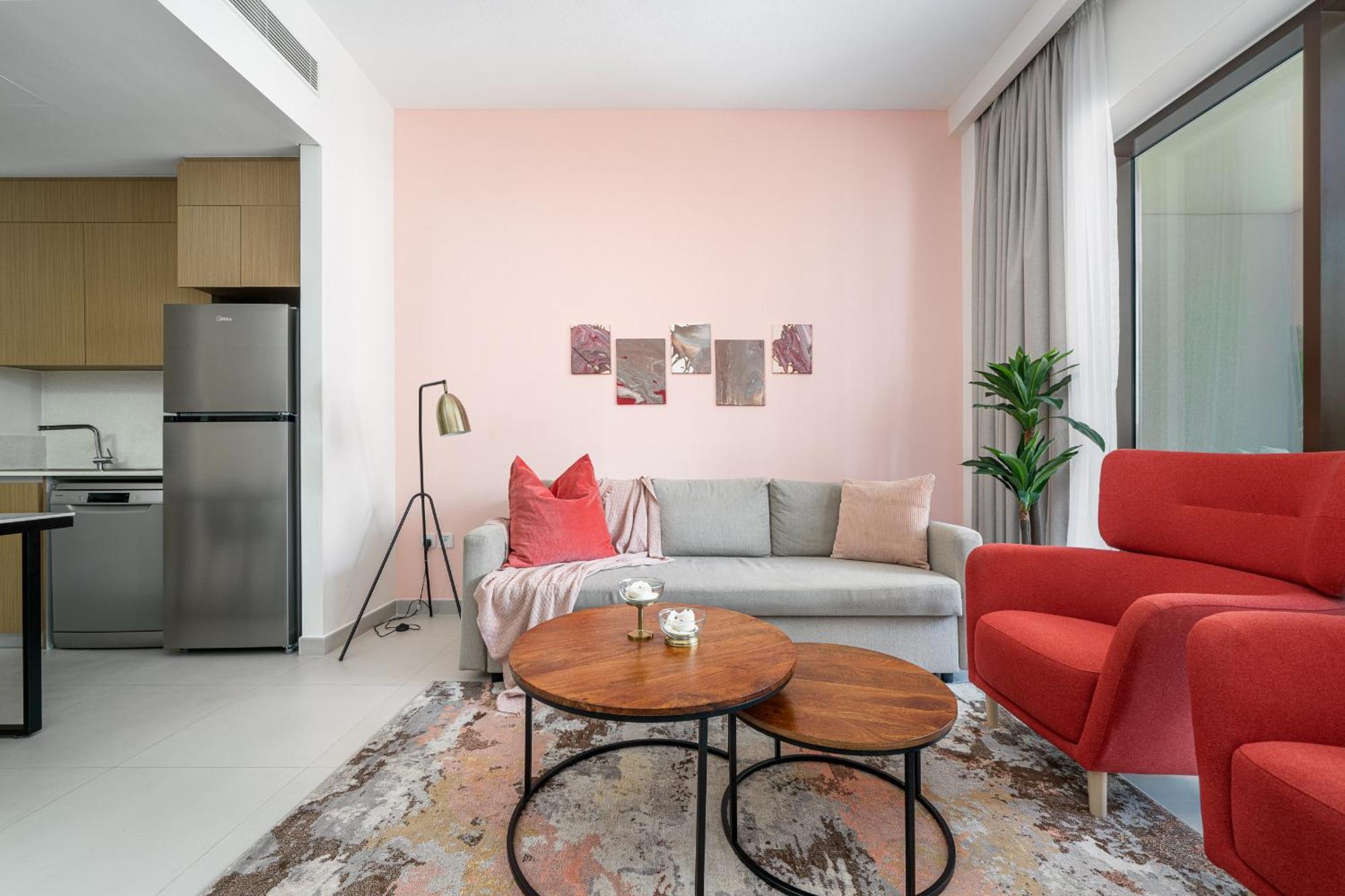 Modern & Relaxing One Bedroom Apartment Dubai