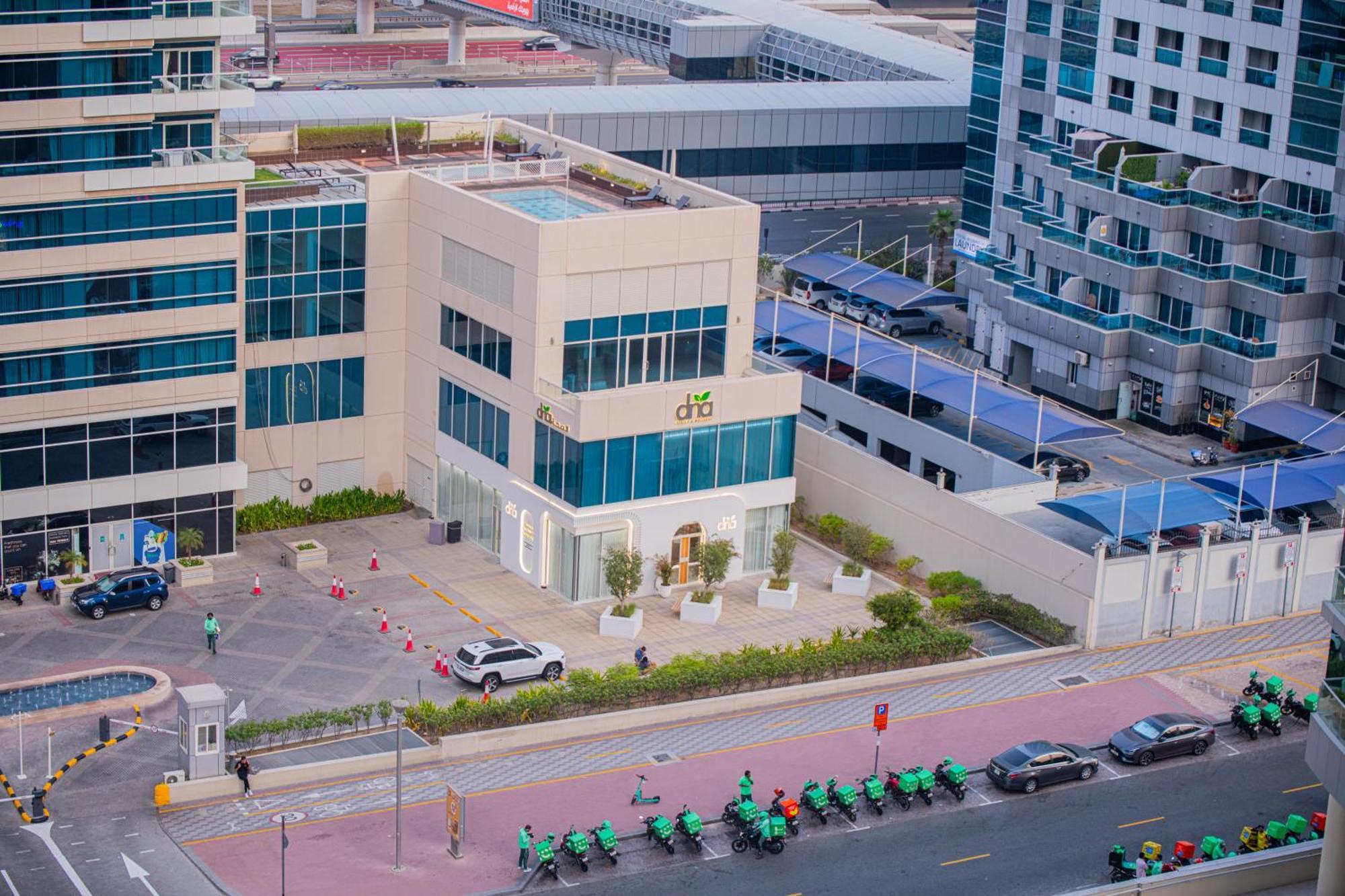 Avant Marina 2br With Amazing Views Apartment Dubai