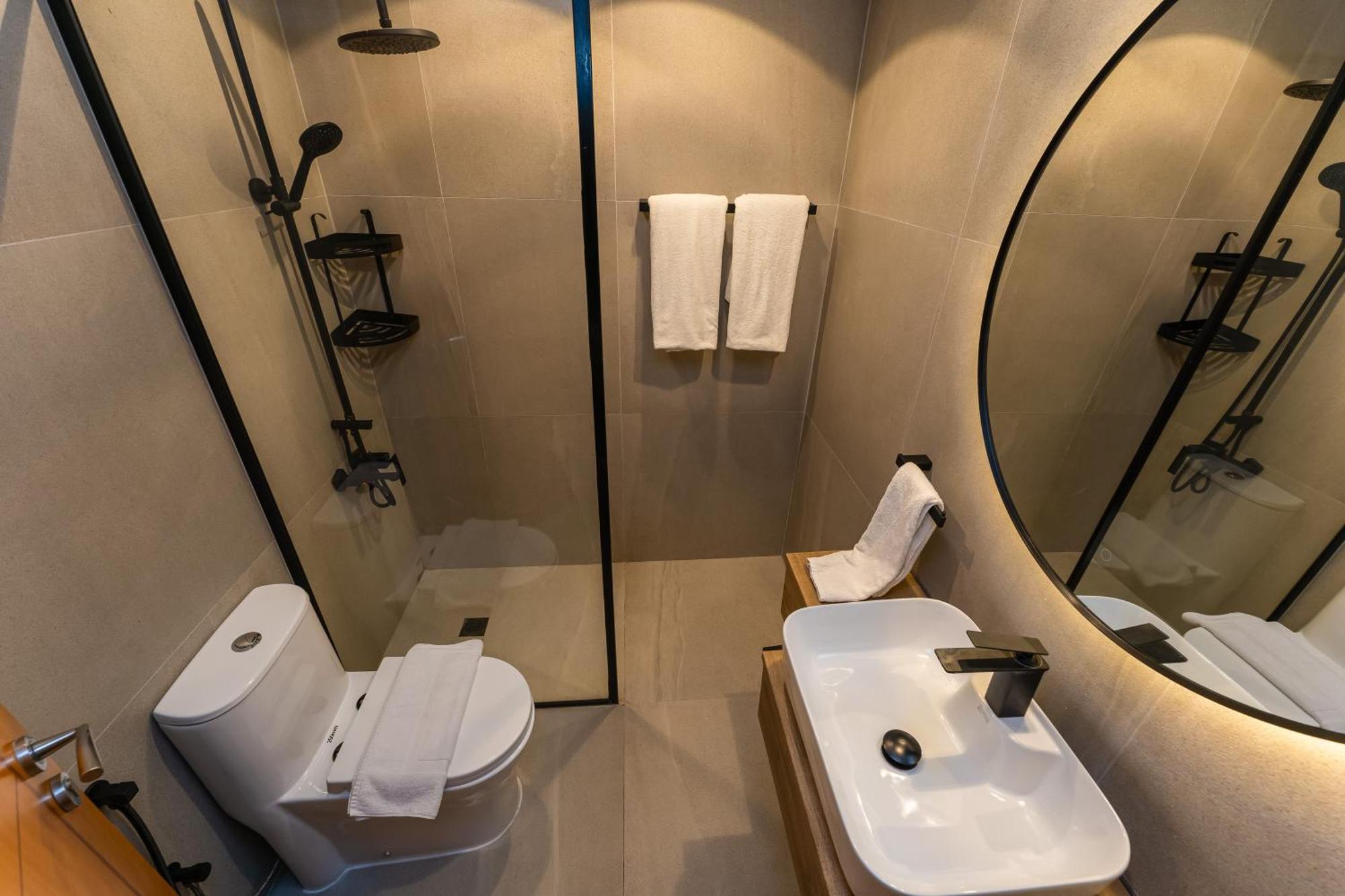 Avant Marina 2br With Amazing Views *