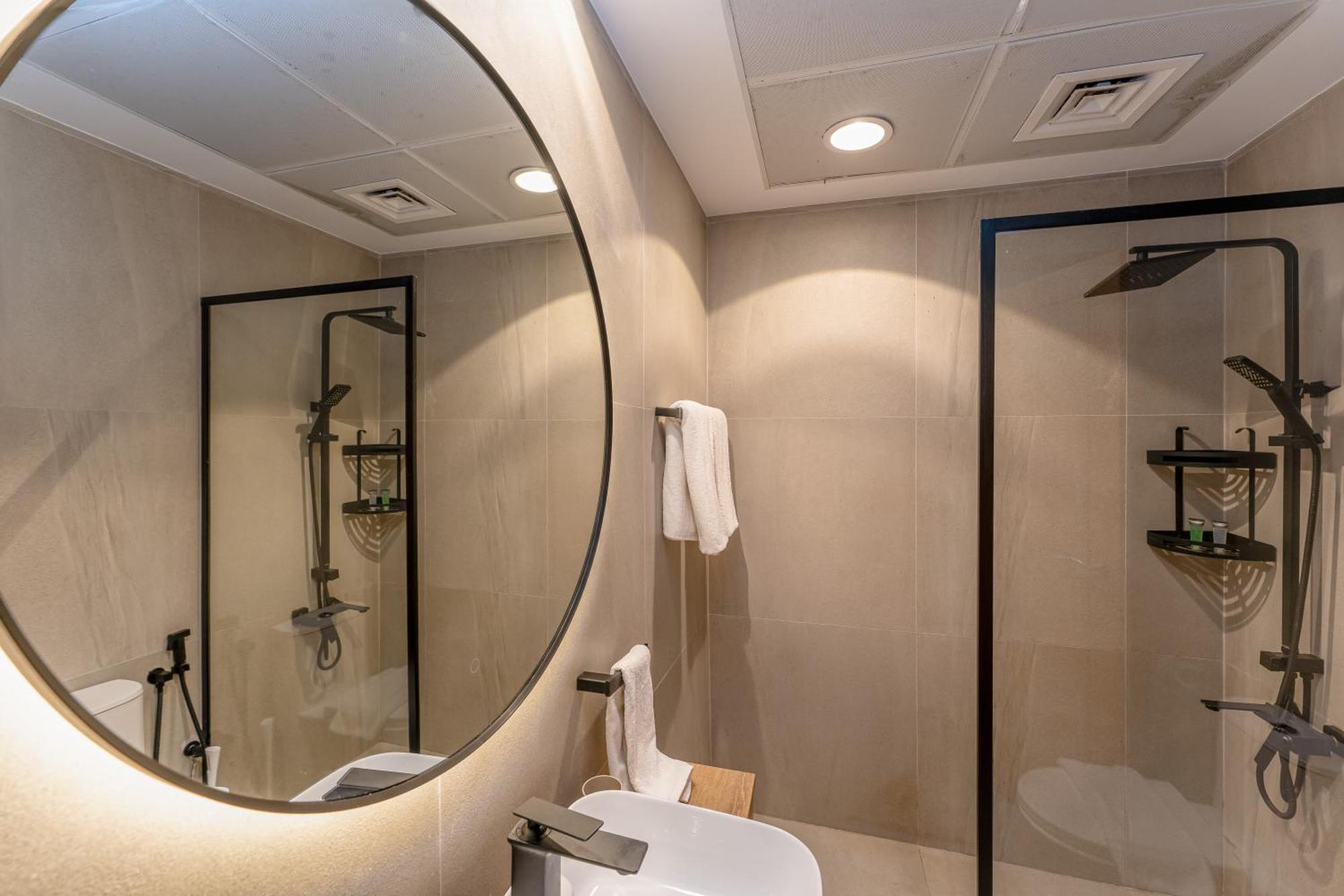 Avant Marina 2br With Amazing Views