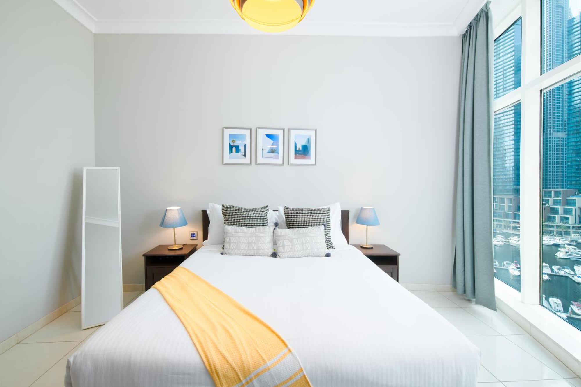 Avant Marina 2br With Amazing Views Apartment Dubai