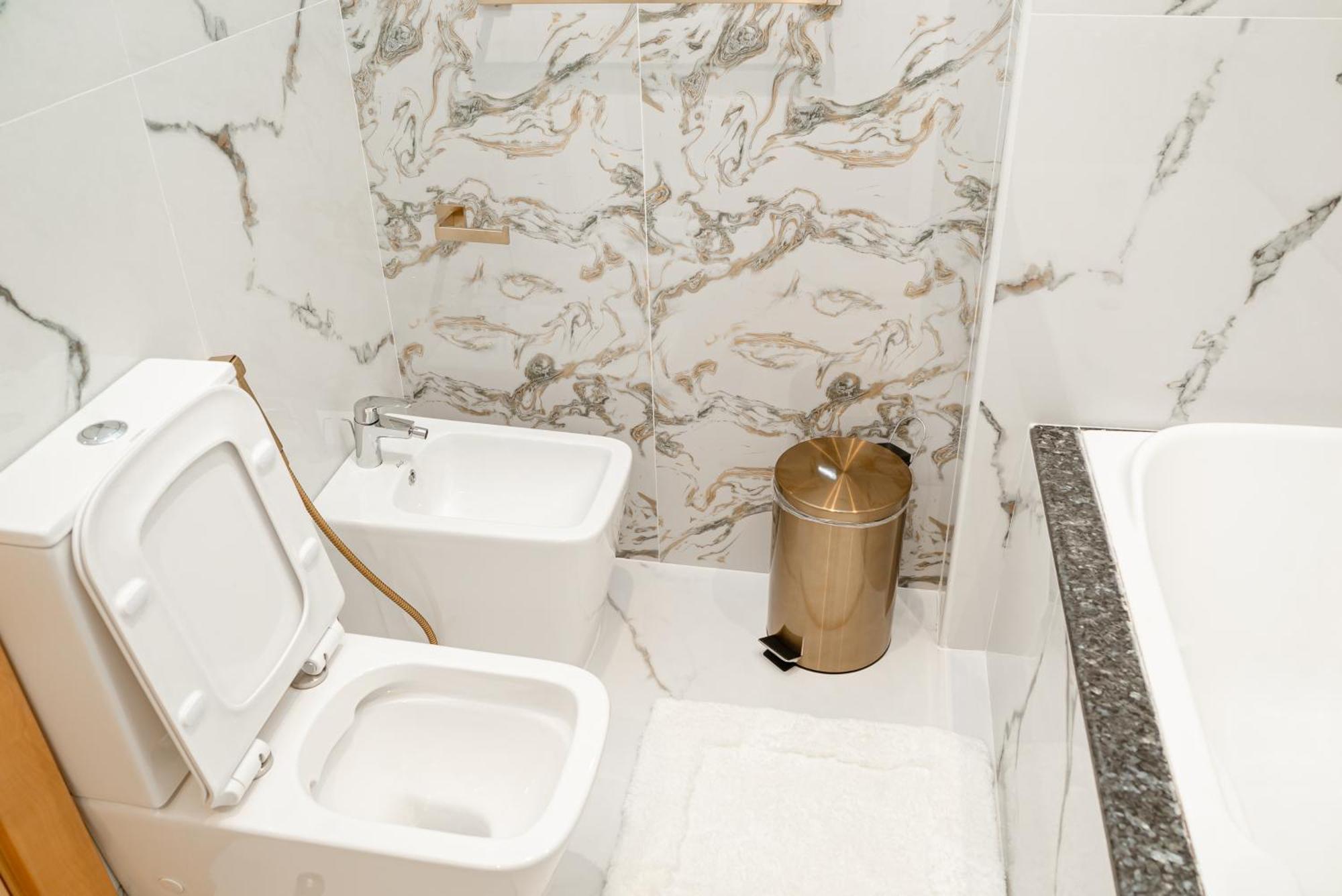 Apartment 2bdr Luxury In Palm *