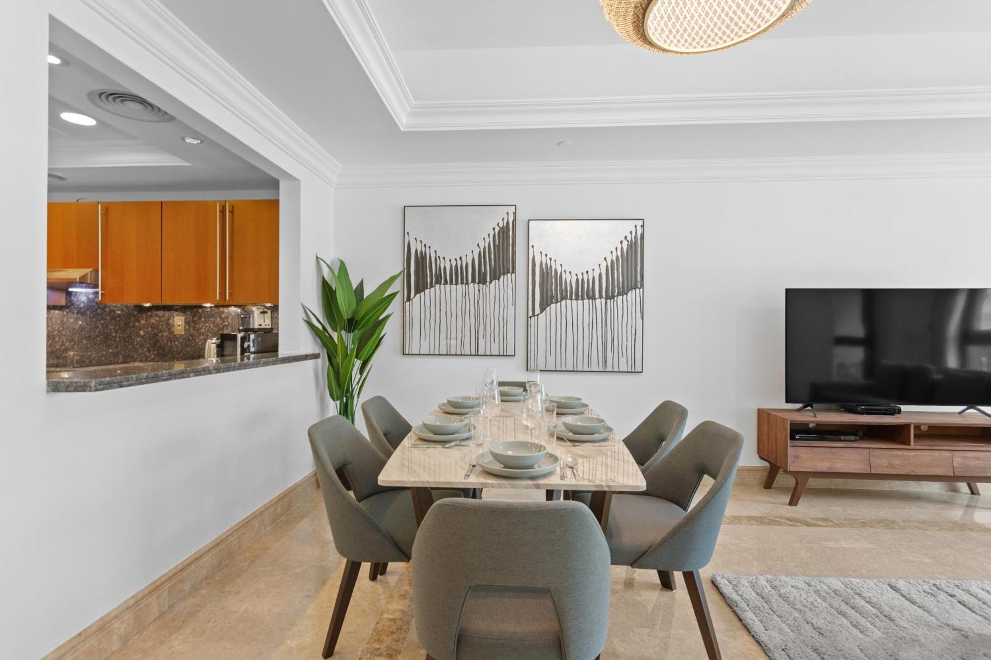 Apartment Fairmont North - Unit 209 Removed Dubai