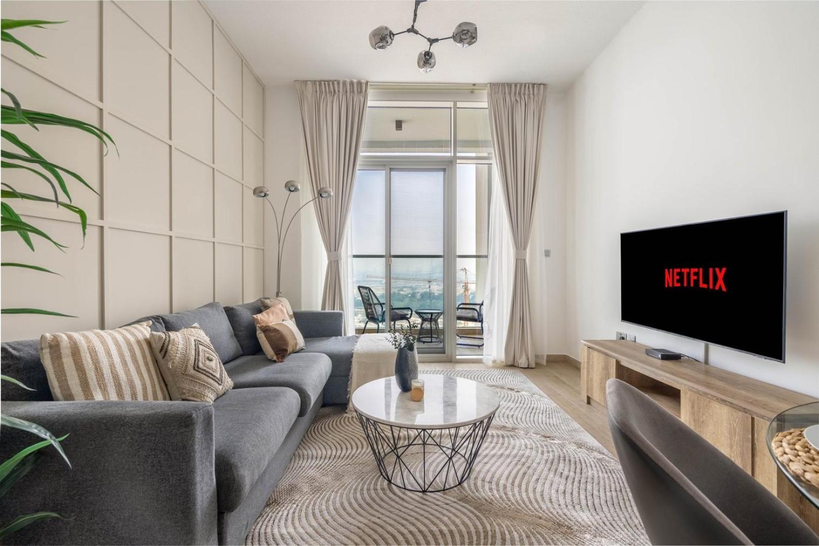 Guestready - Lux Nest Near Jbr Apartment Dubai