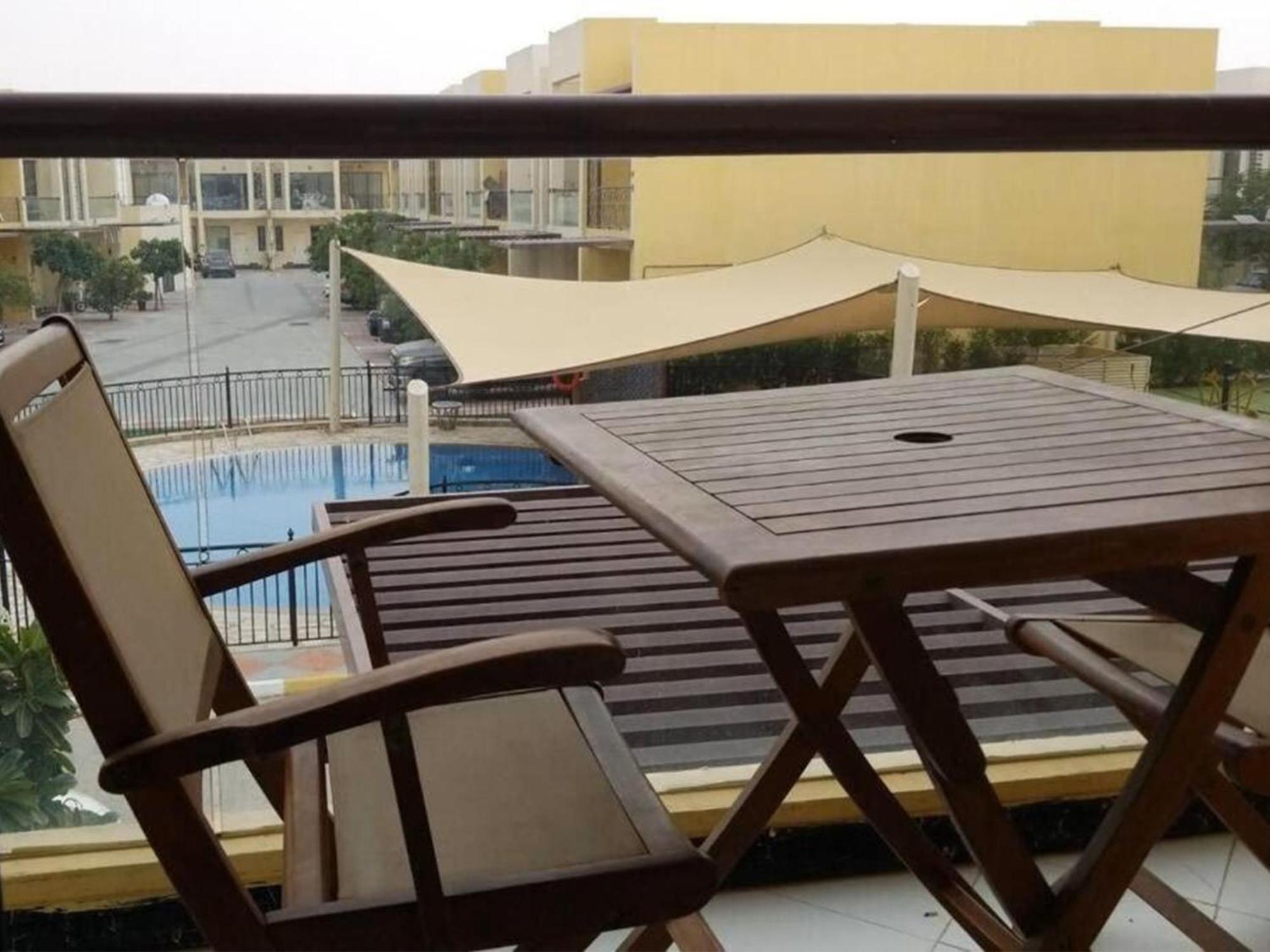 Guest house In - Private Roombalcony In A *