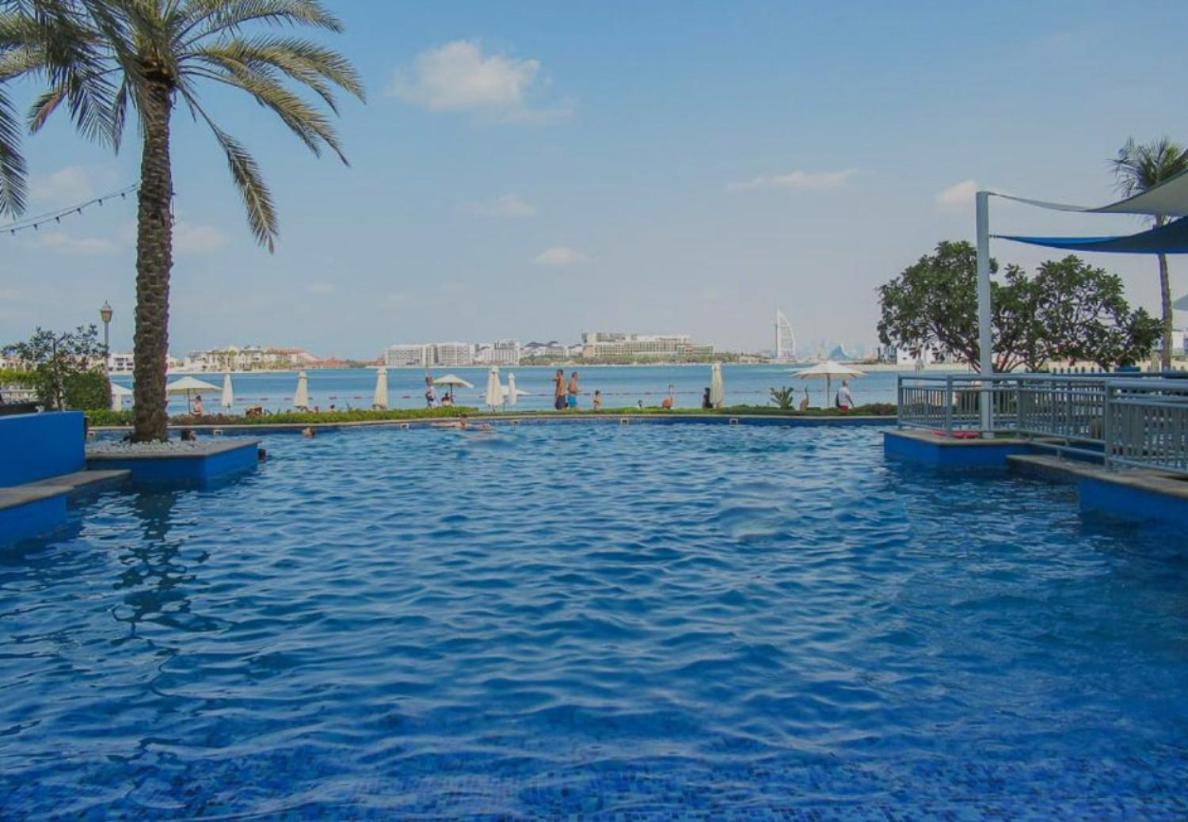 2bdr Luxury In Palm Apartment