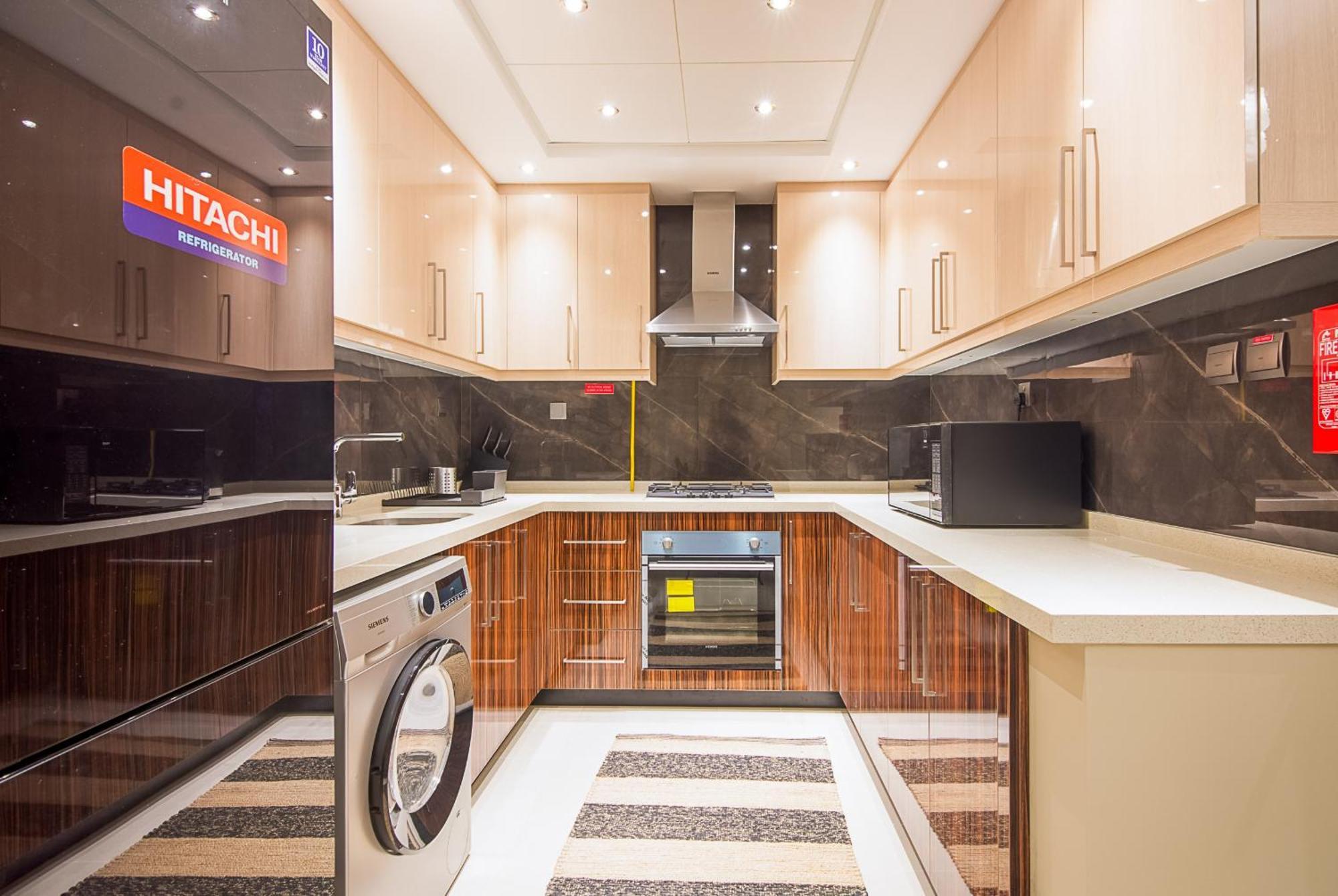 Elite 1 Bedroom Downtown * Dubai