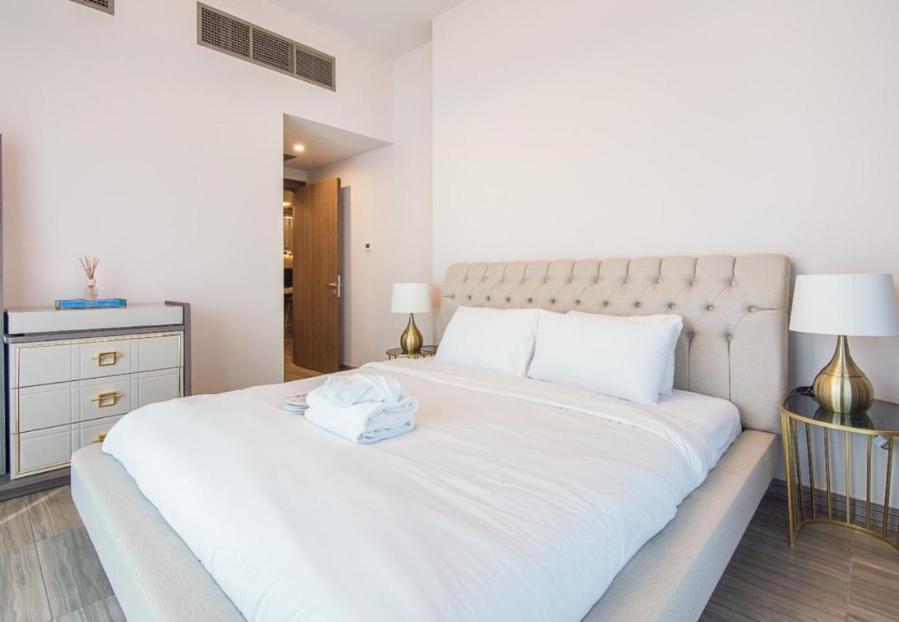 Mbl 2 Bdr, Jlt Apartment