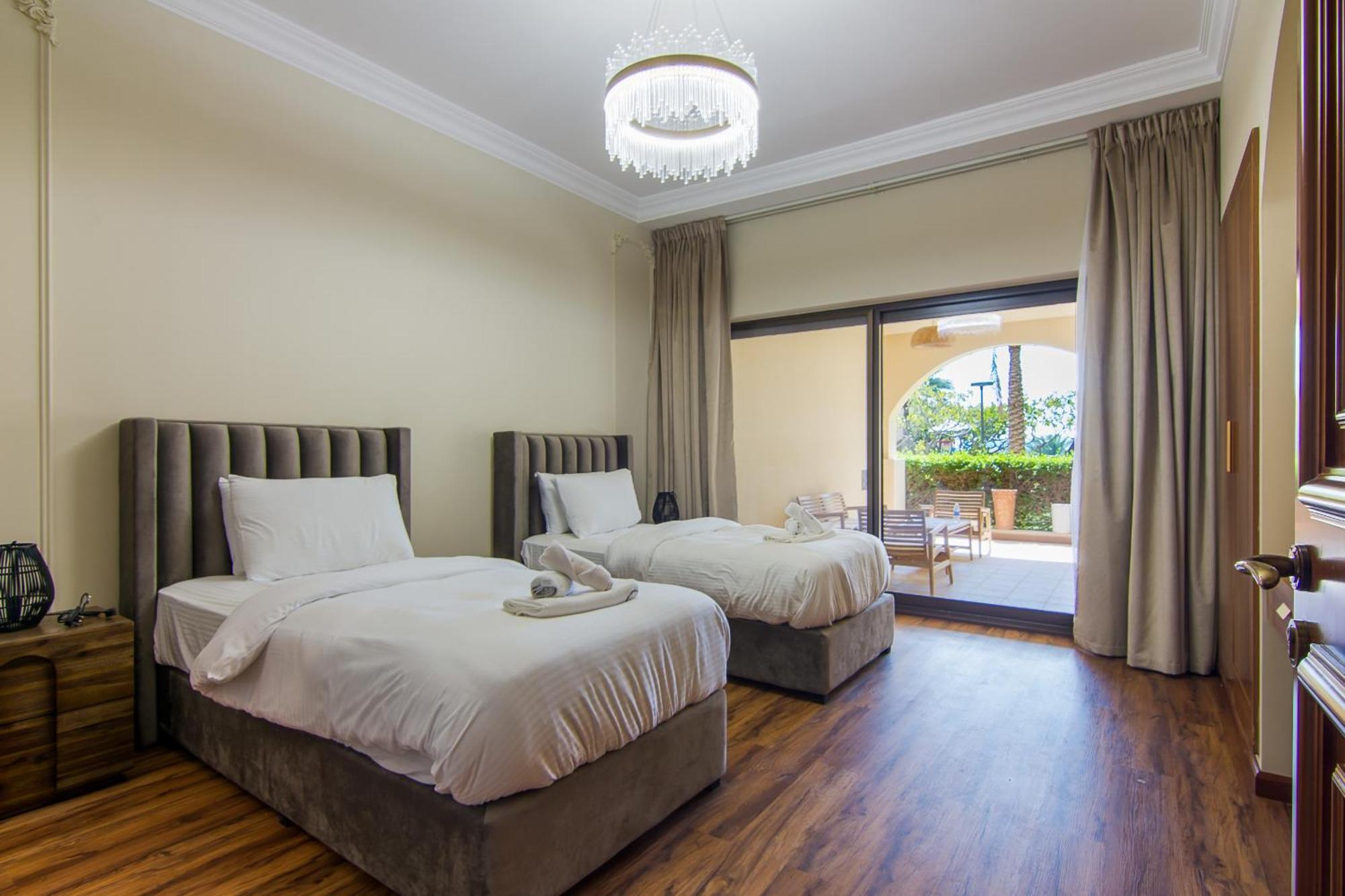 Fairmont Residences, Exquisite 2br Luxury Retreat Apartment *