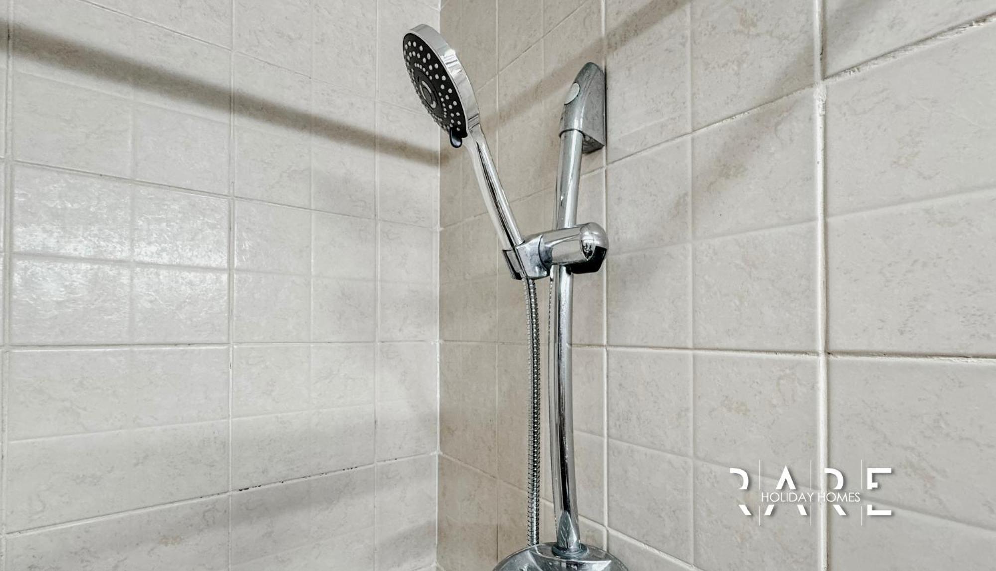 Apartment Rare Homes - Mediterranean Cluster - Near Ibn Battuta Mall - Discovery Garden - Building# Med 85 - R403 *
