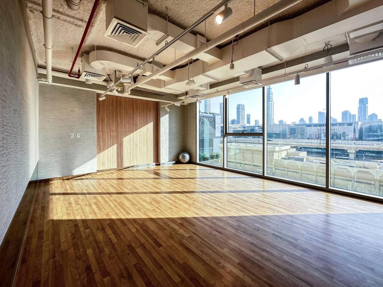 Apartment Burj Khalifa View - Luxe 2br - Mall Access Dubai