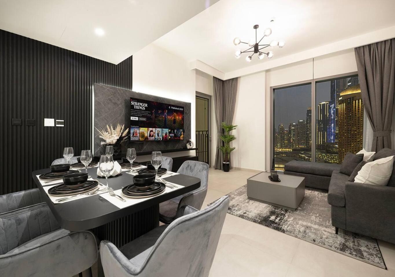 Apartment Burj Khalifa View - Luxe 2br - Mall Access Dubai