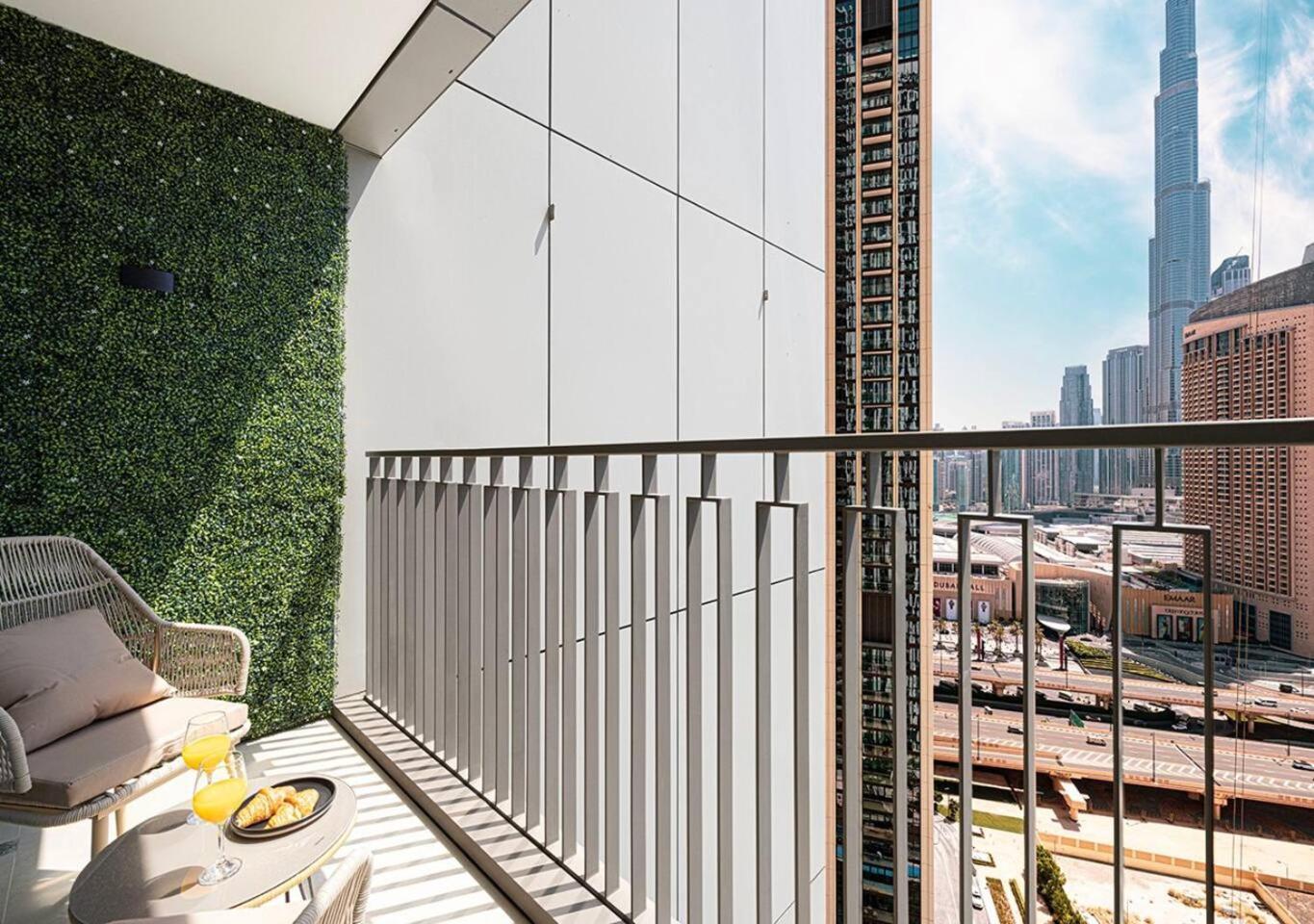 Apartment Burj Khalifa View - Luxe 2br - Mall Access *