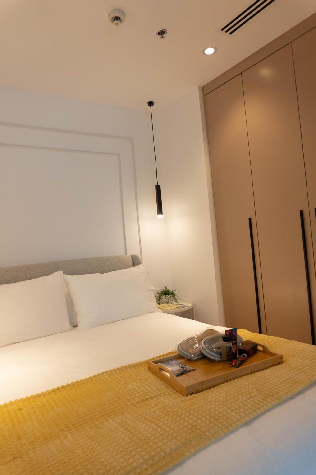 Blessed Oasis - Elegant 2br Marina Apartment Dubai