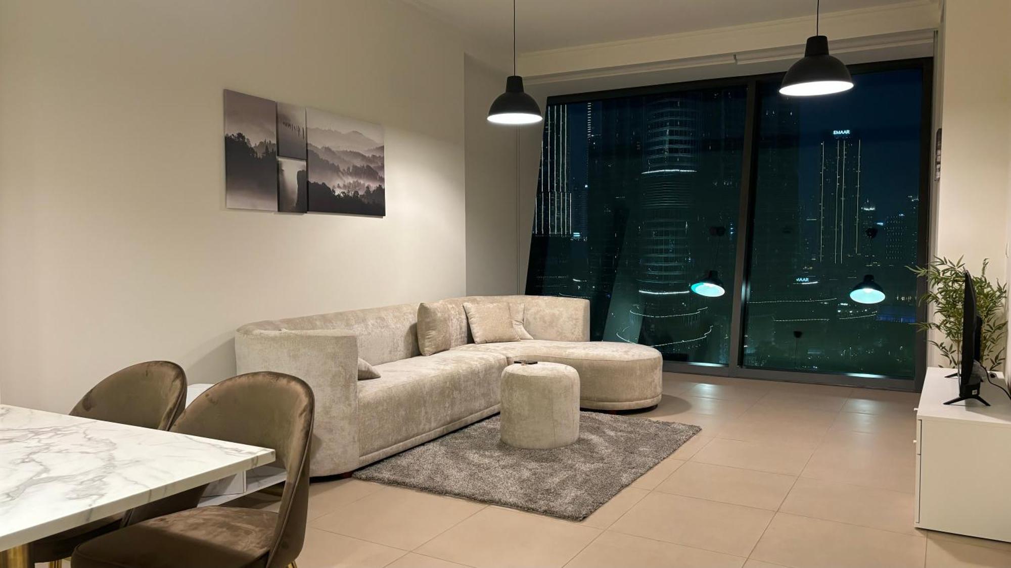 Stunning Burj Khalifa & Fountain View - Mall Access, Burj Vista Downtown *