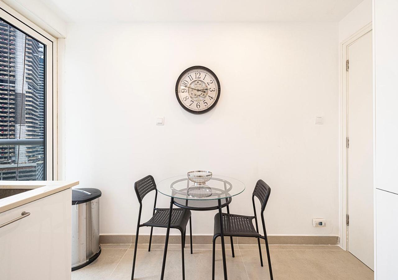 Lux 2bd In Heart Of Downtown, 2 Mins Walk To Mall - Burj Al Nujoom
