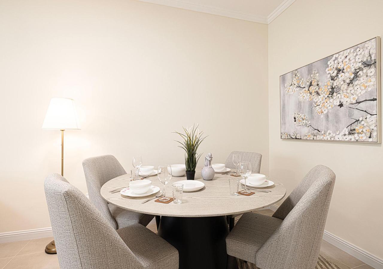 Lux 2bd In Heart Of Downtown, 2 Mins Walk To Mall - Burj Al Nujoom Apartment *