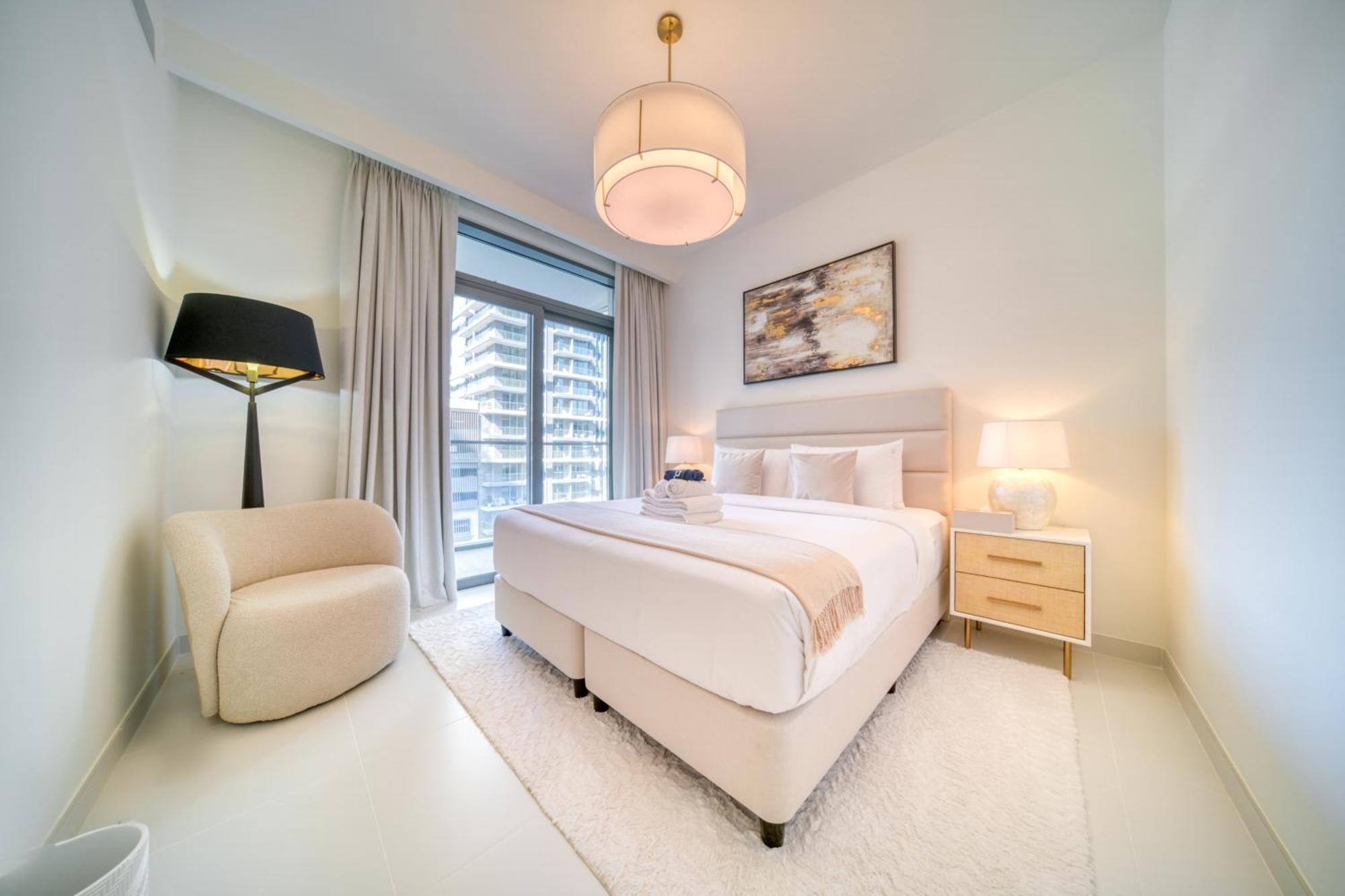 Luxury 2-bed L Emaar Beachfront Apartment Dubai