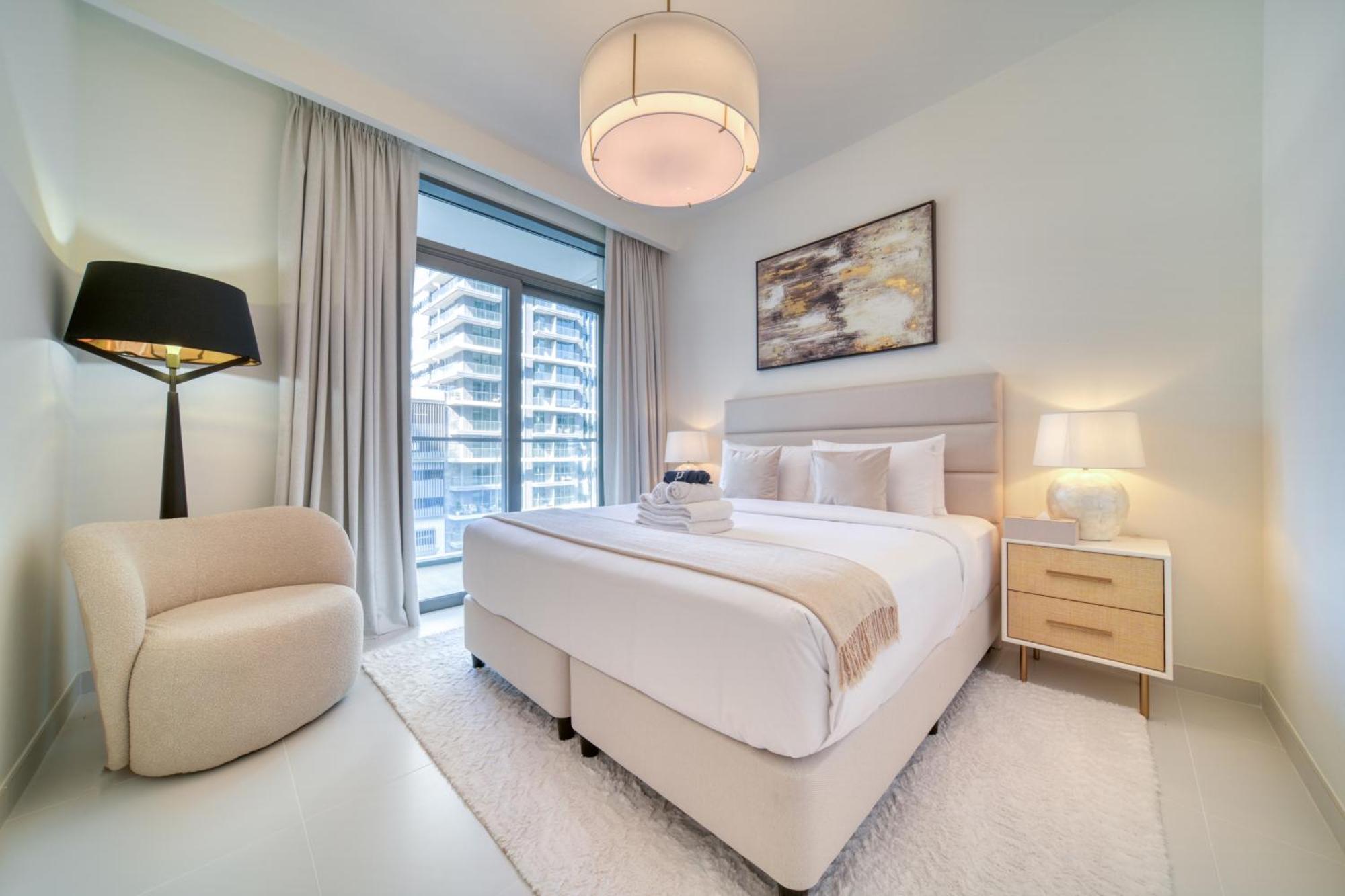 Luxury 2-bed L Emaar Beachfront Apartment *