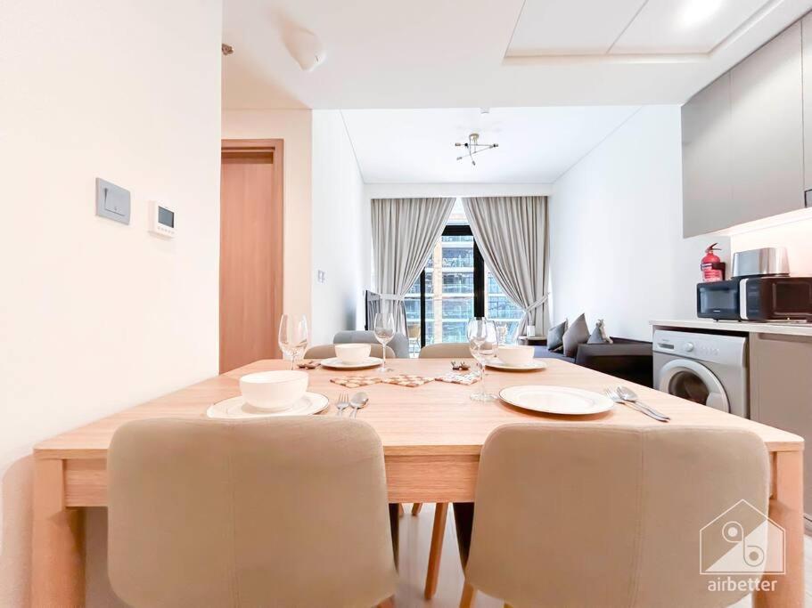 Apartment Stylish 1-bedroom & Balcony In Meydan *