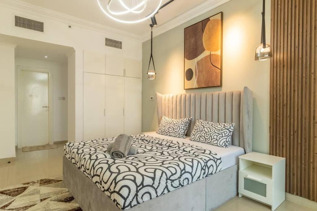 Apartment Gorgeous 2 Bedroom With Spectacular Sea View