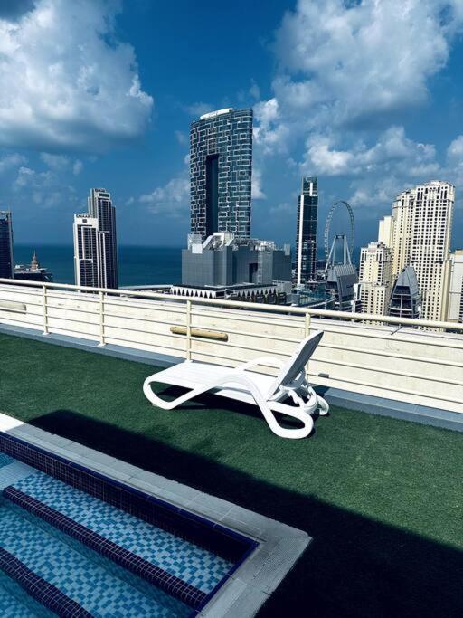 Apartment Gorgeous 2 Bedroom With Spectacular Sea View *