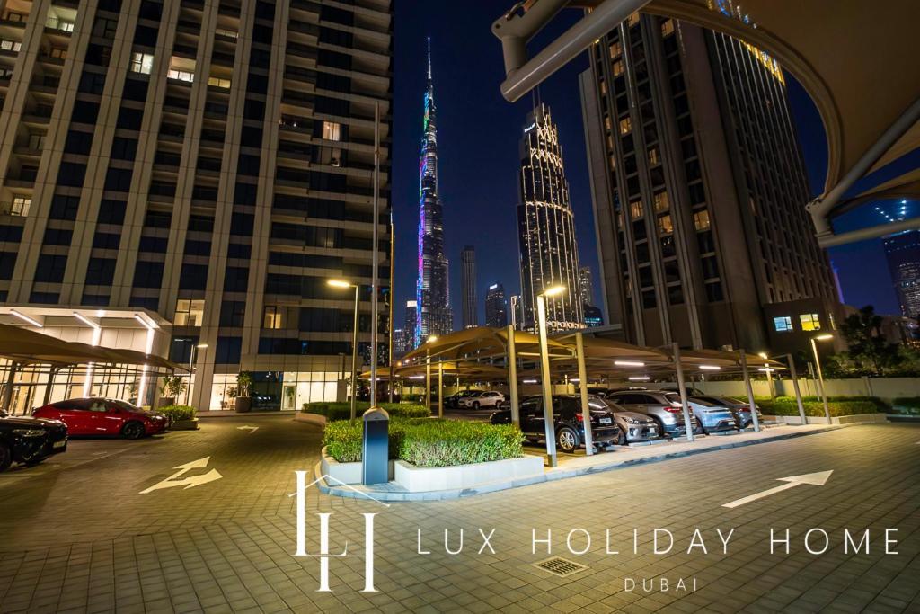 Lux The Downtown Zabeel View Apartment *