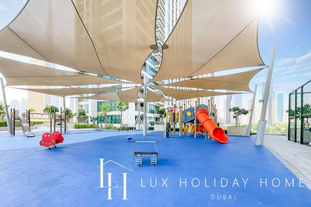 Lux The Downtown Zabeel View