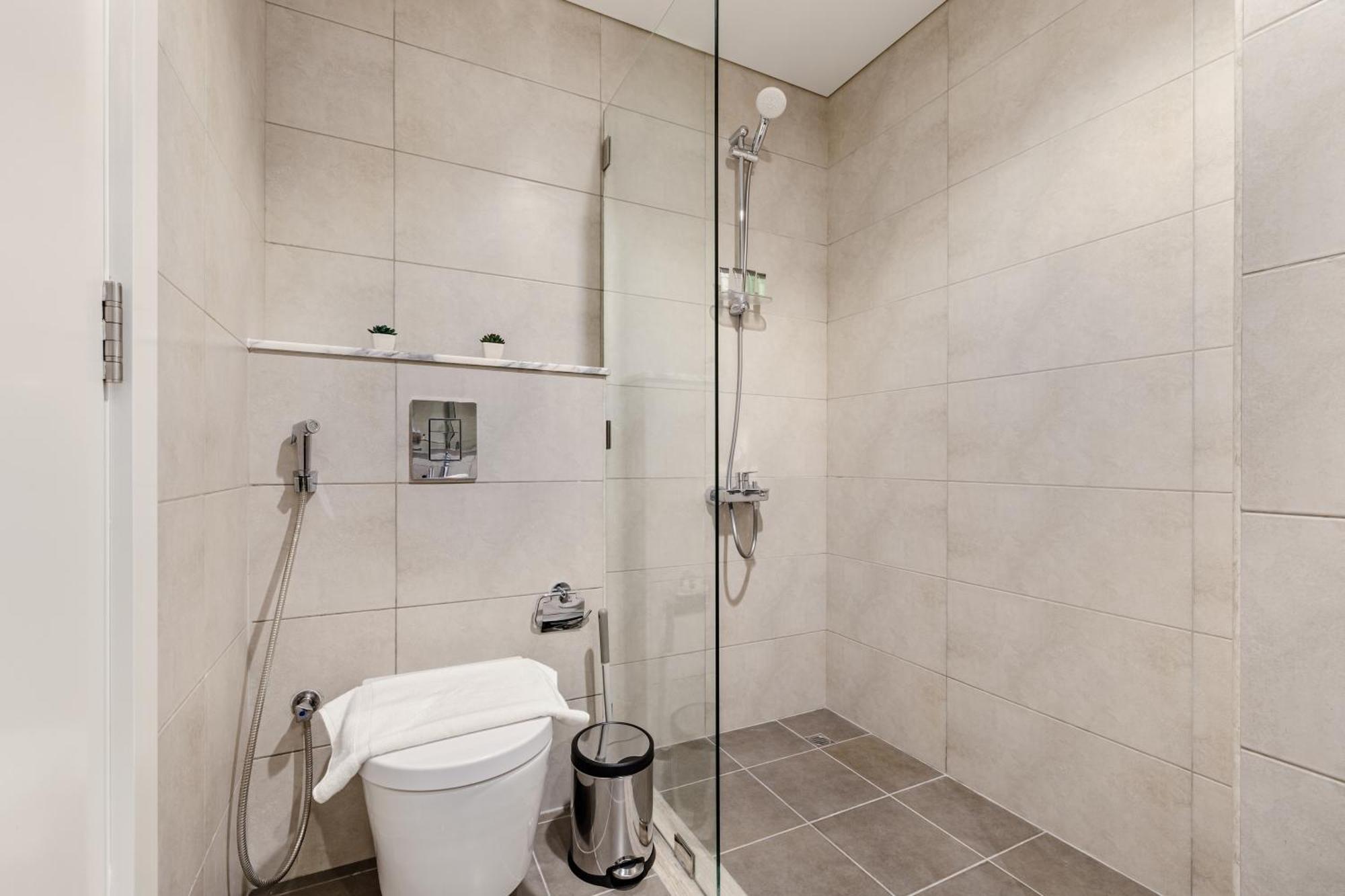 Aliving Charming 1br At Aykon Tower Business Bay * Dubai