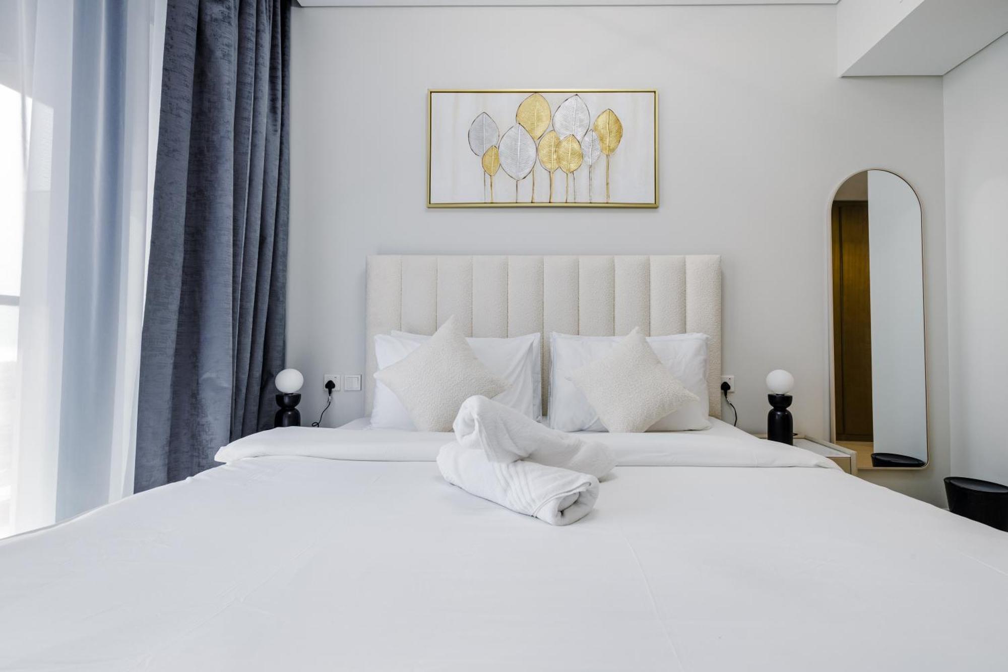 Aliving Charming 1br At Aykon Tower Business Bay Apartment Dubai