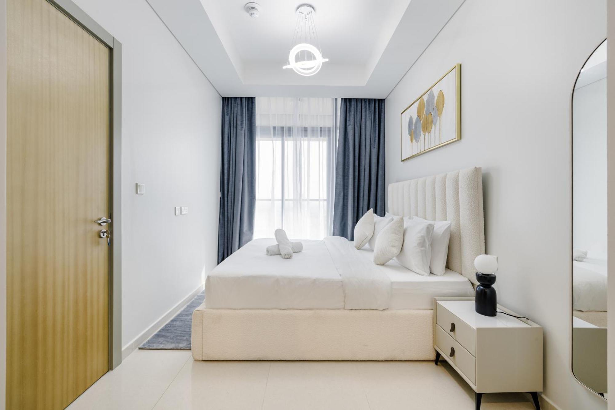 Aliving Charming 1br At Aykon Tower Business Bay * Dubai
